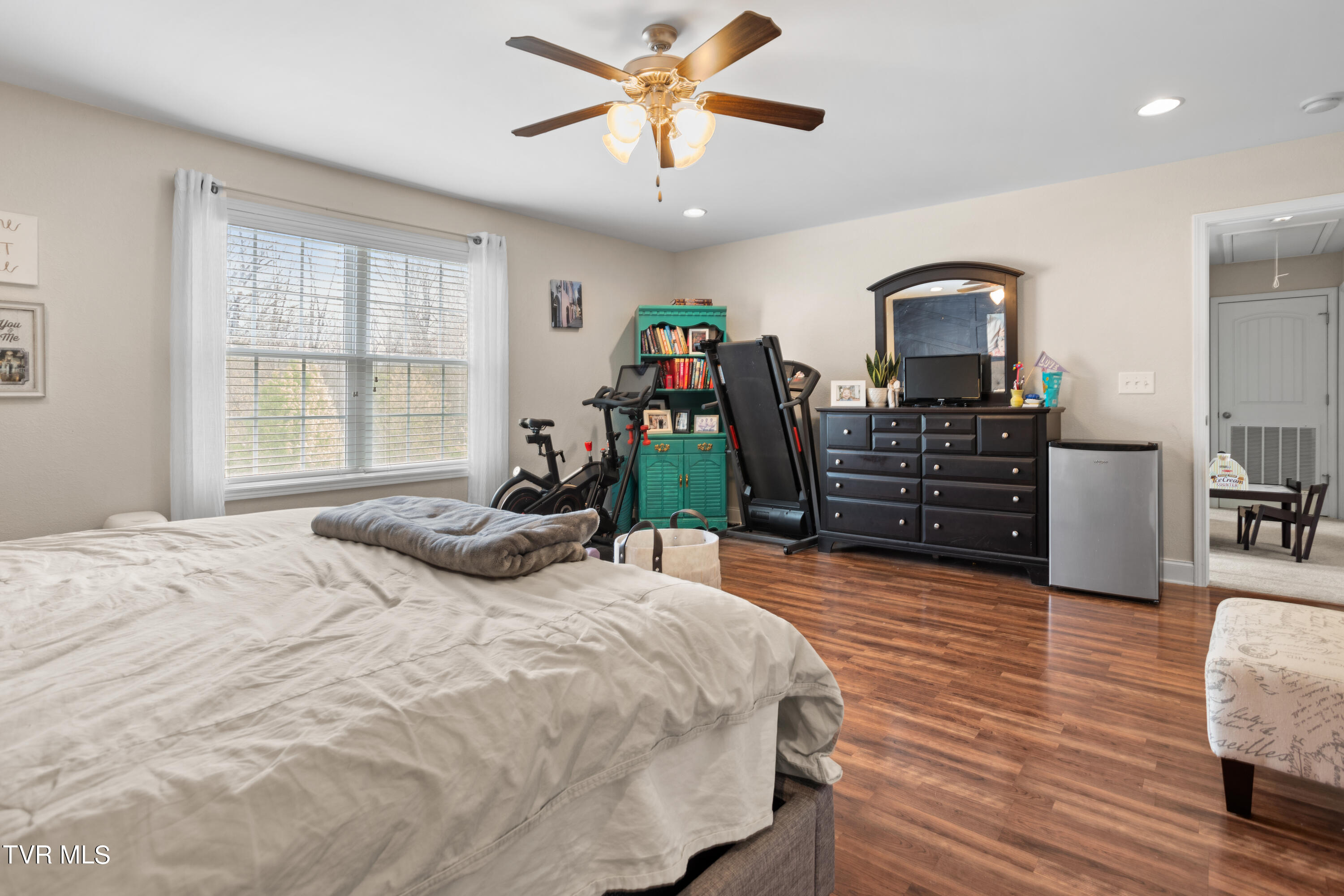 291 Holland View Drive