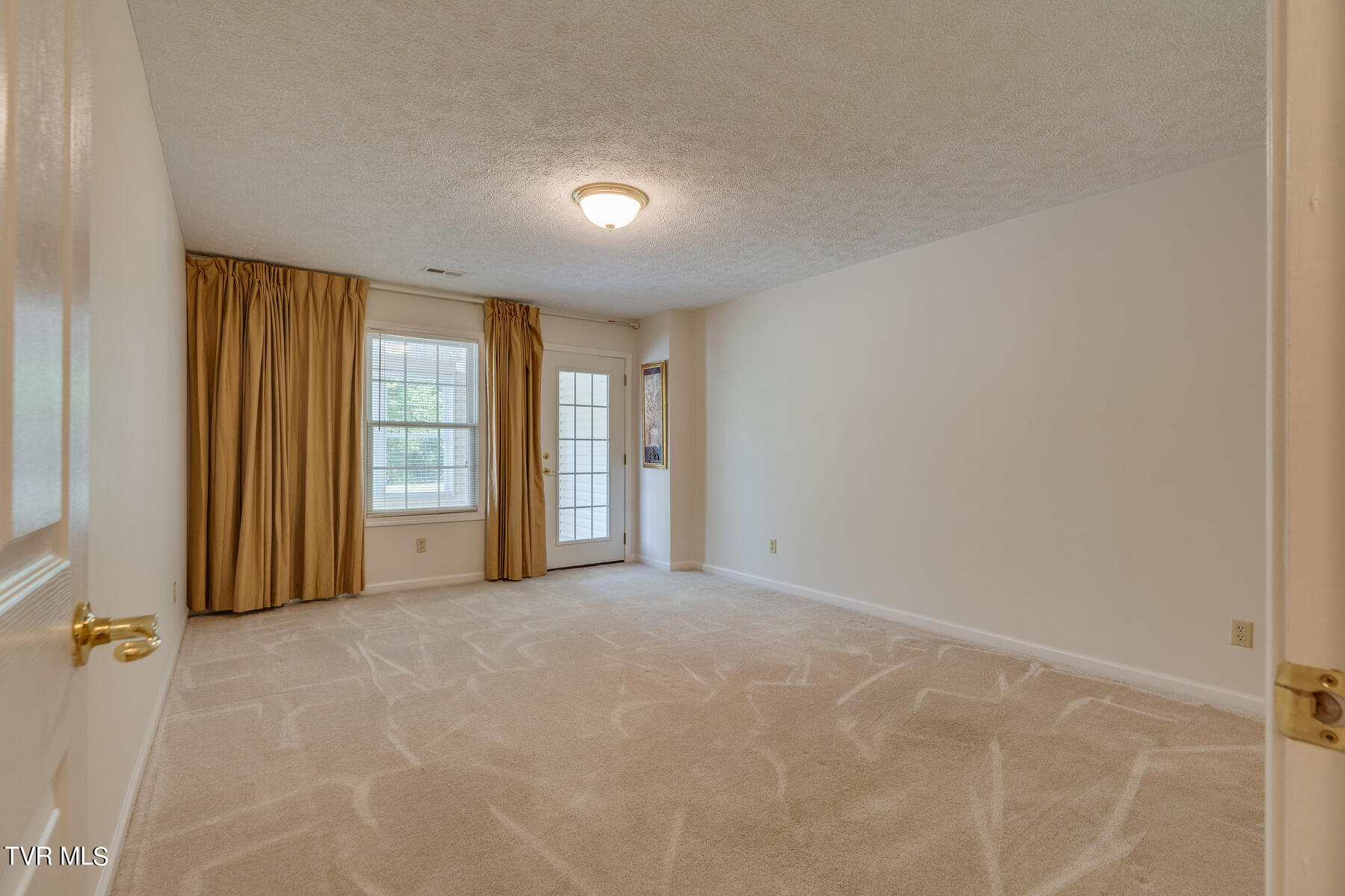 1406 Lodge Pine Walk, 1406