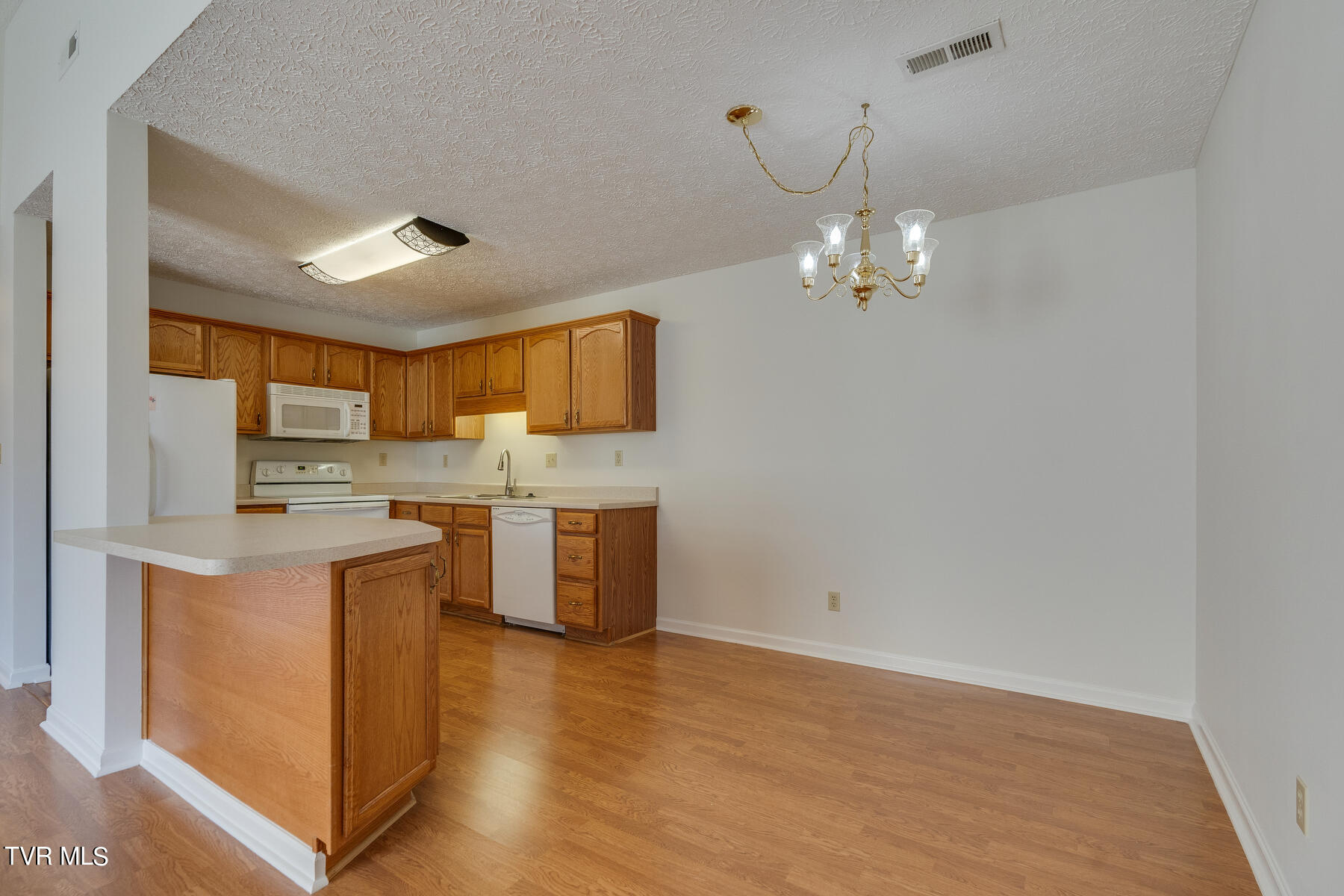 1406 Lodge Pine Walk, 1406