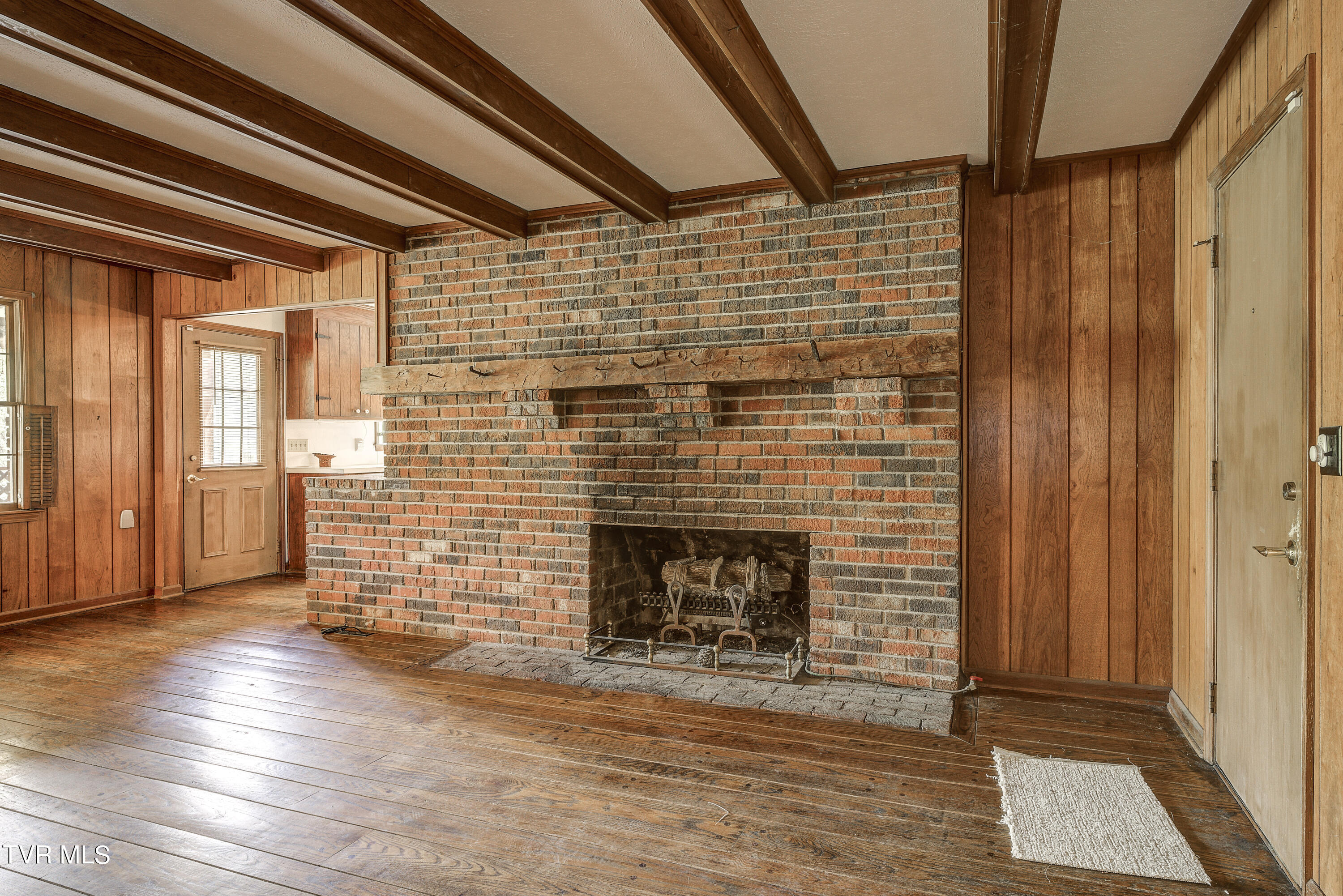 301 Coralwood Drive