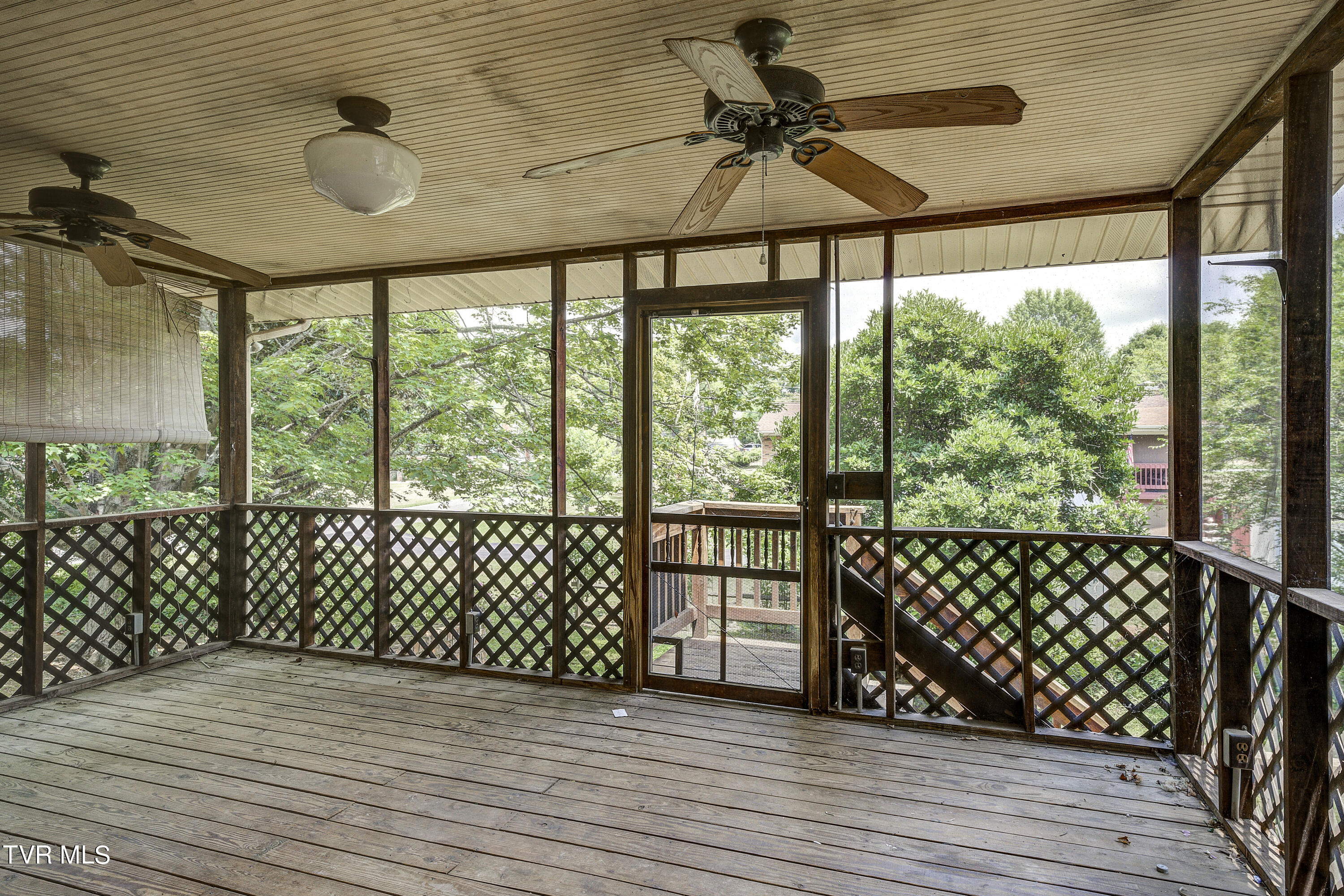 301 Coralwood Drive