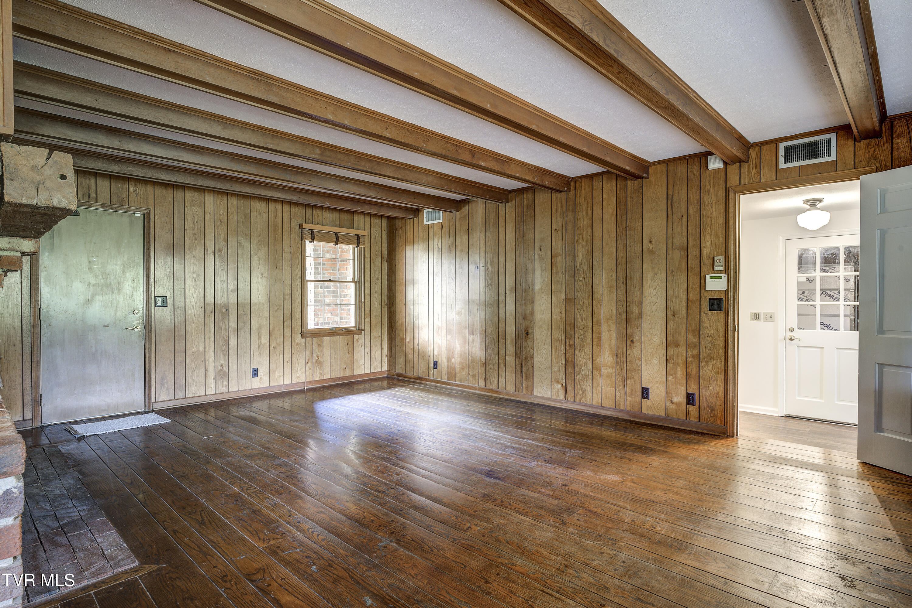 301 Coralwood Drive