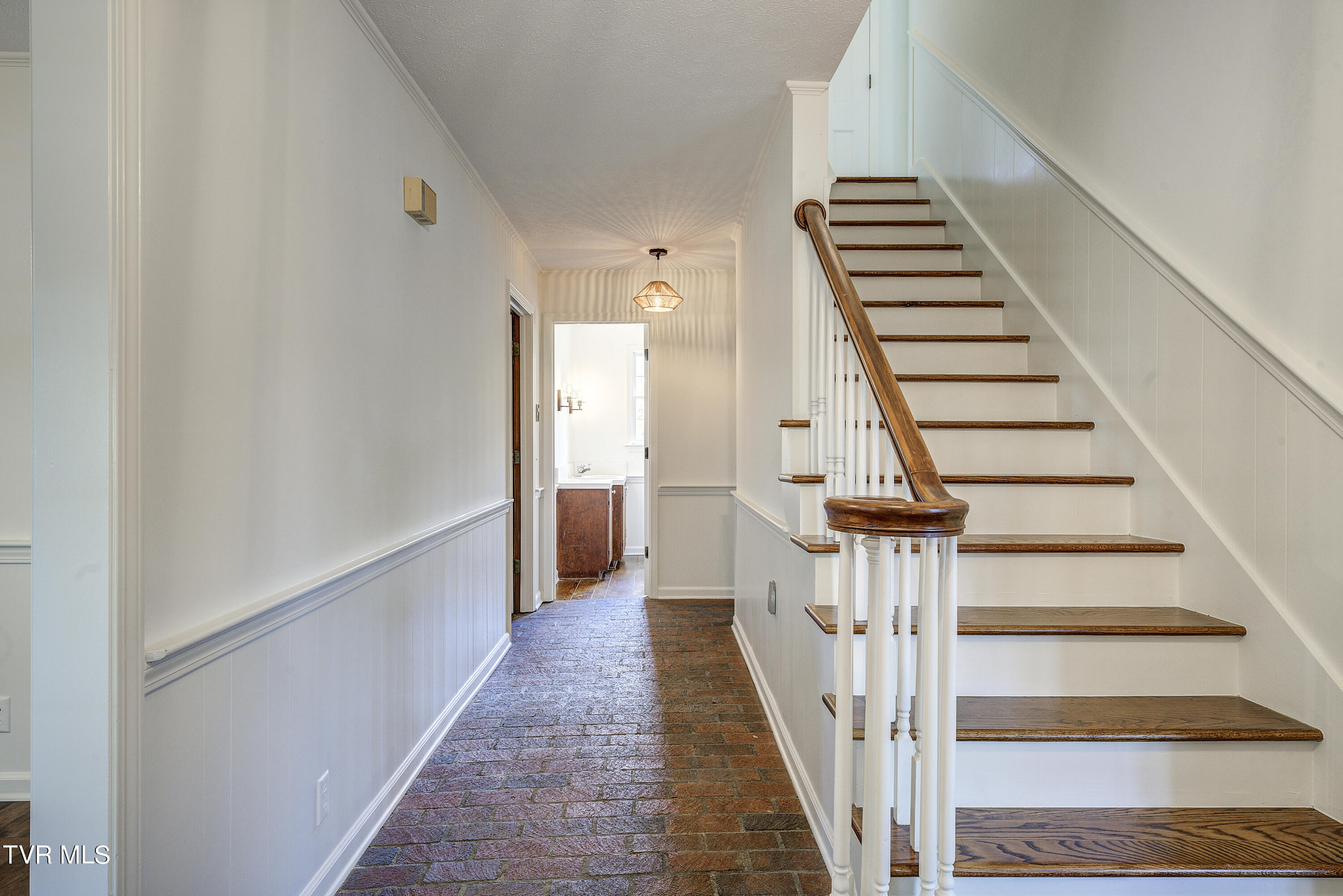 301 Coralwood Drive