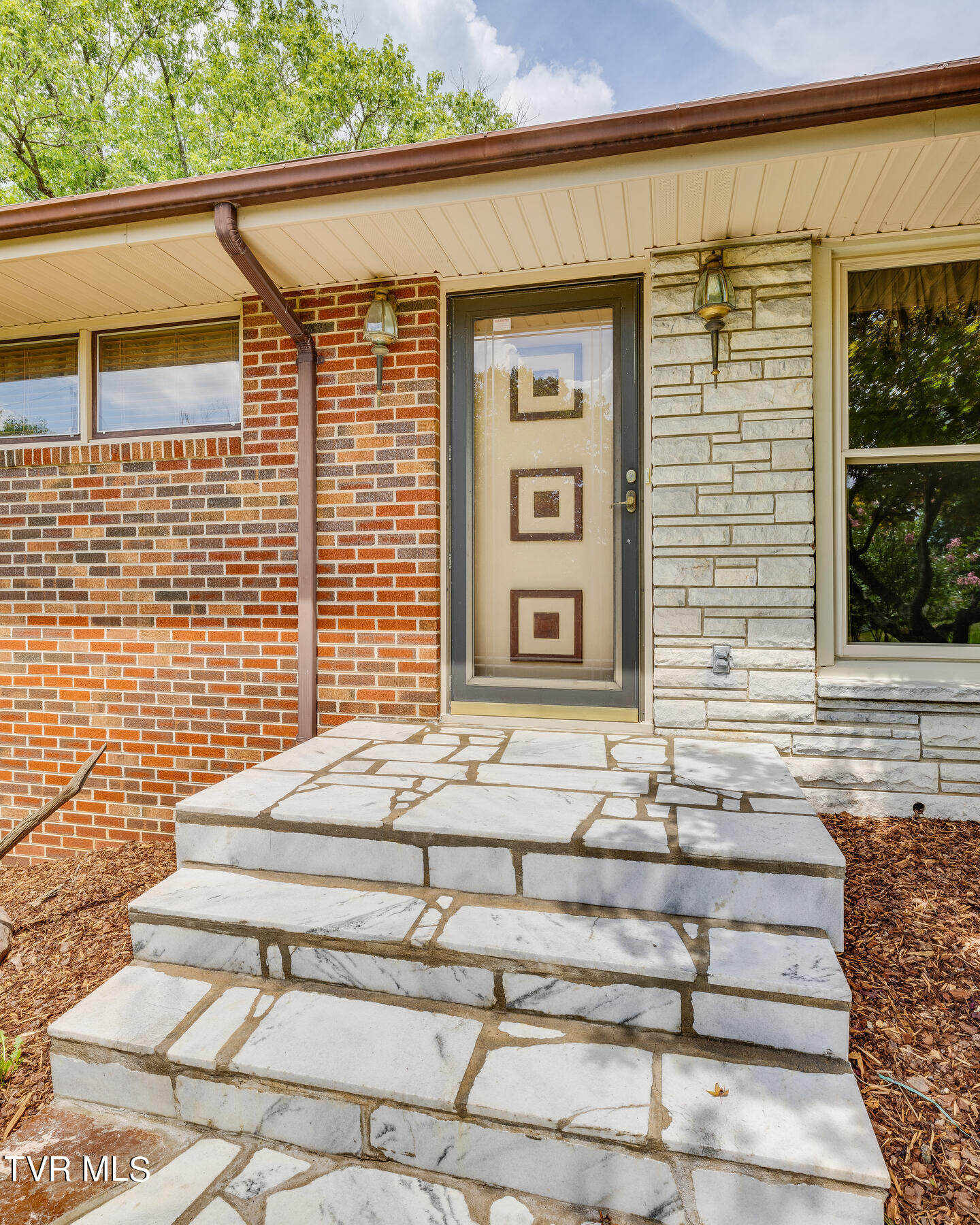 2104 Tilson Hill Road