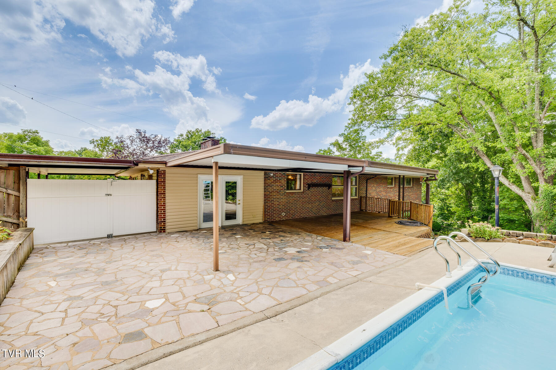 2104 Tilson Hill Road