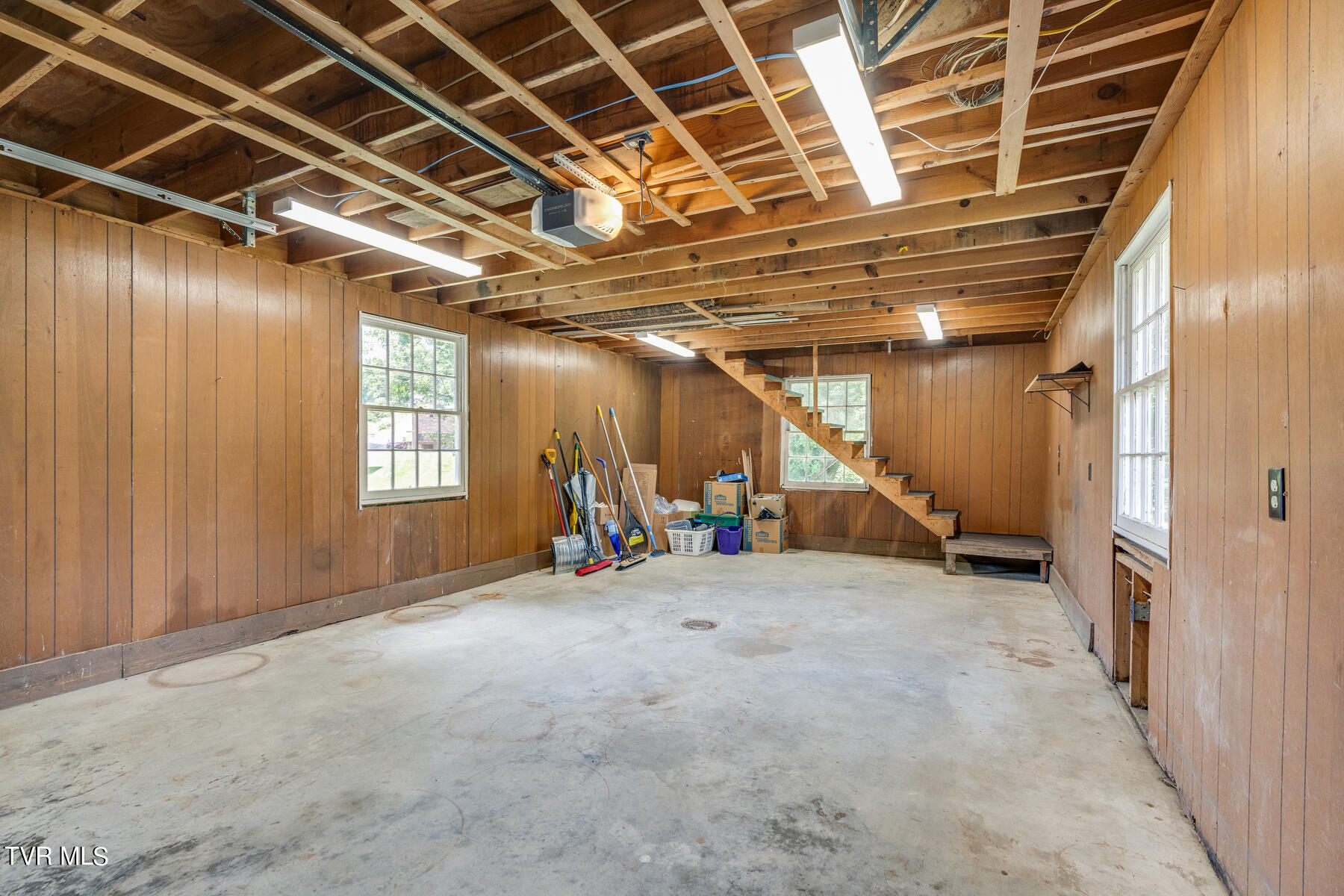 194 Deertrack Lane