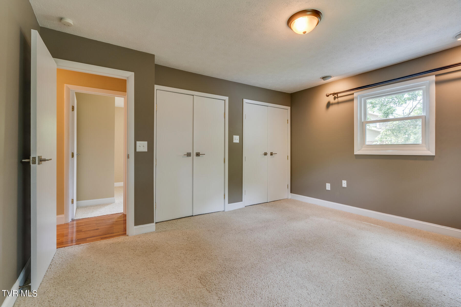 194 Deertrack Lane