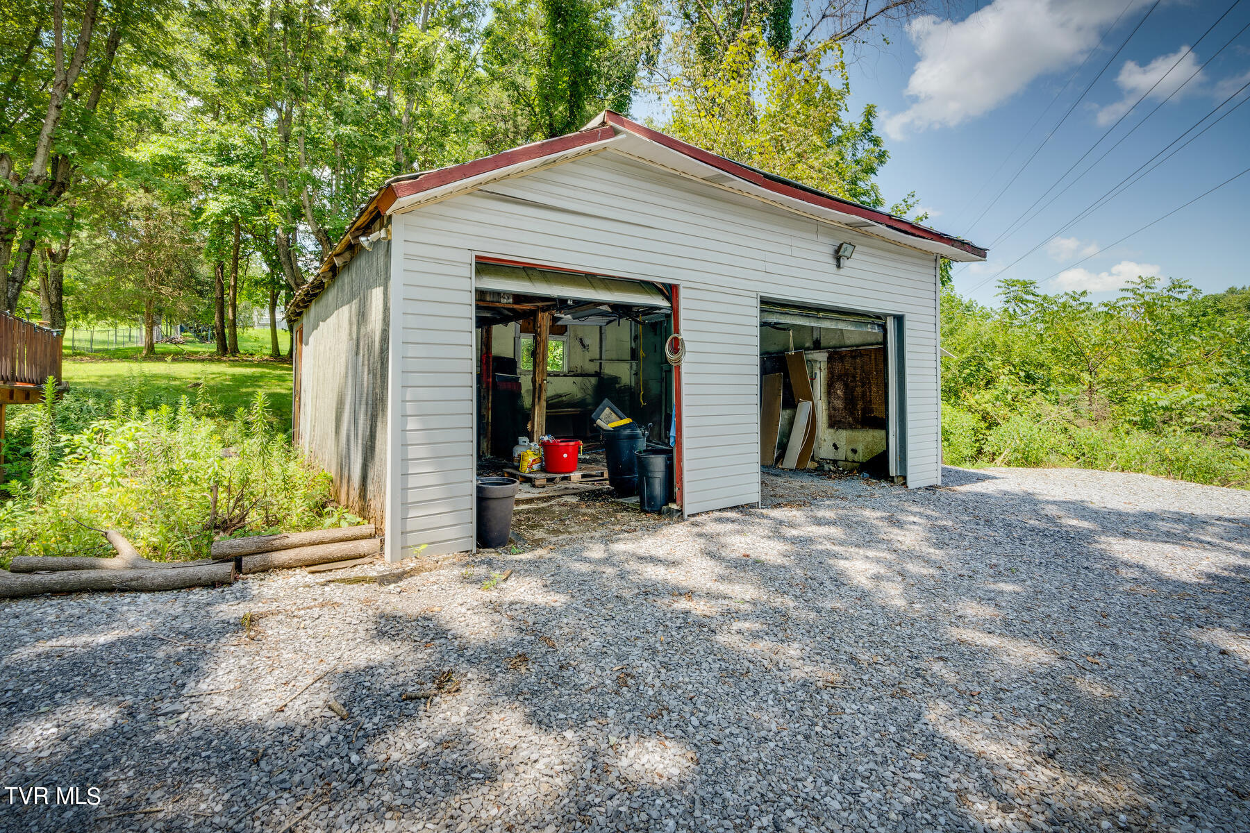 1862 South Highway 81
