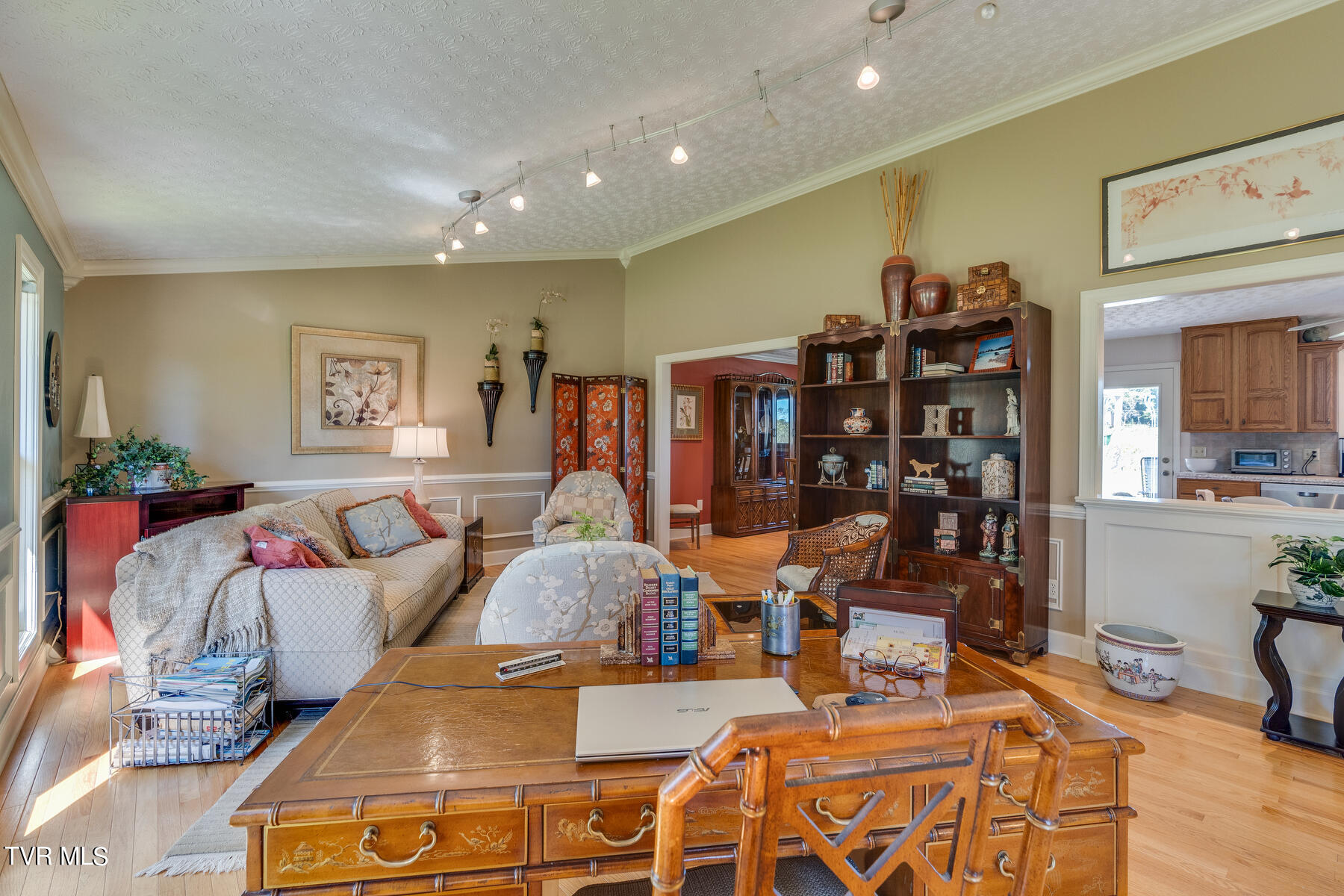 4817 Lake Park Drive