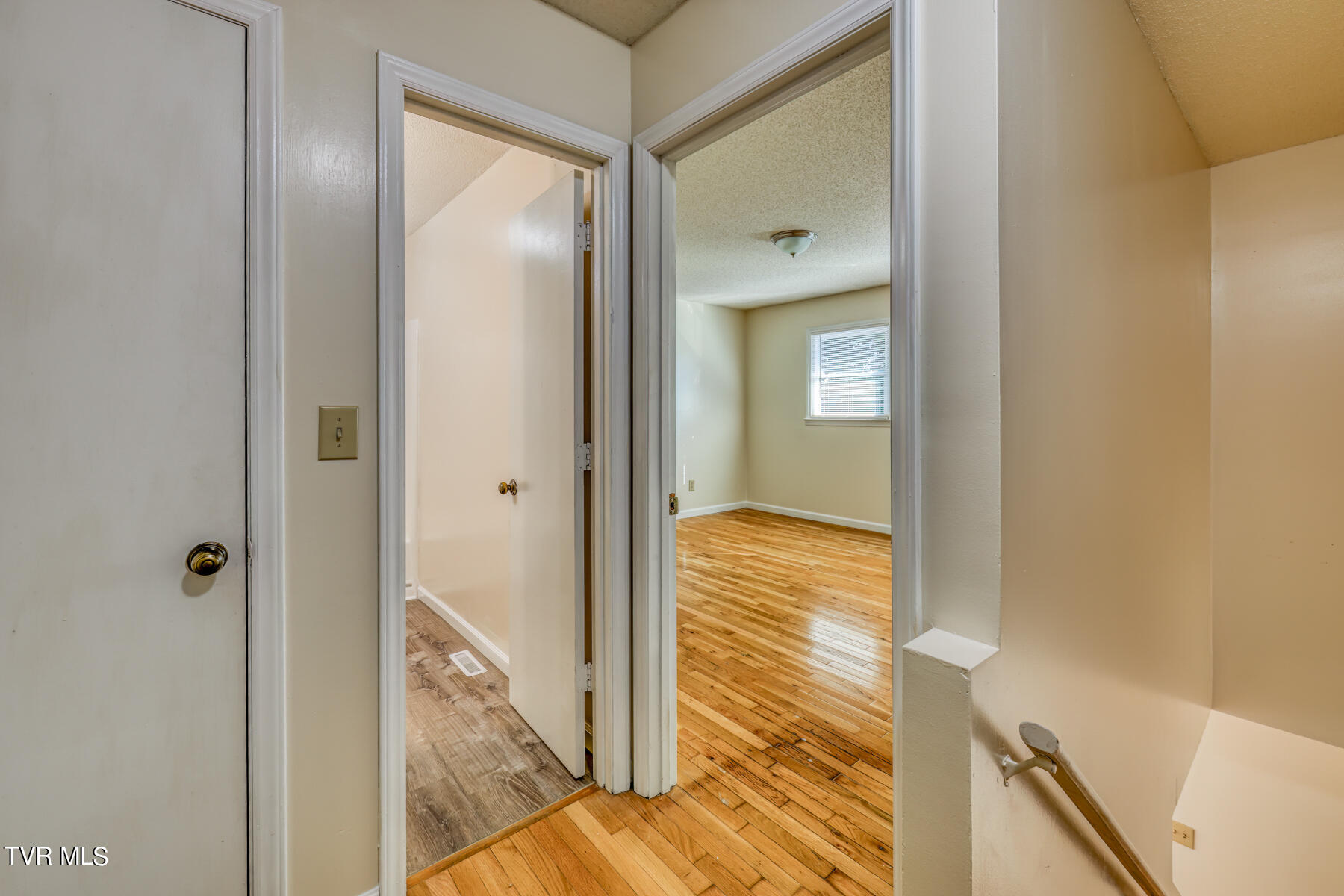 225 Huckleberry Road, 2