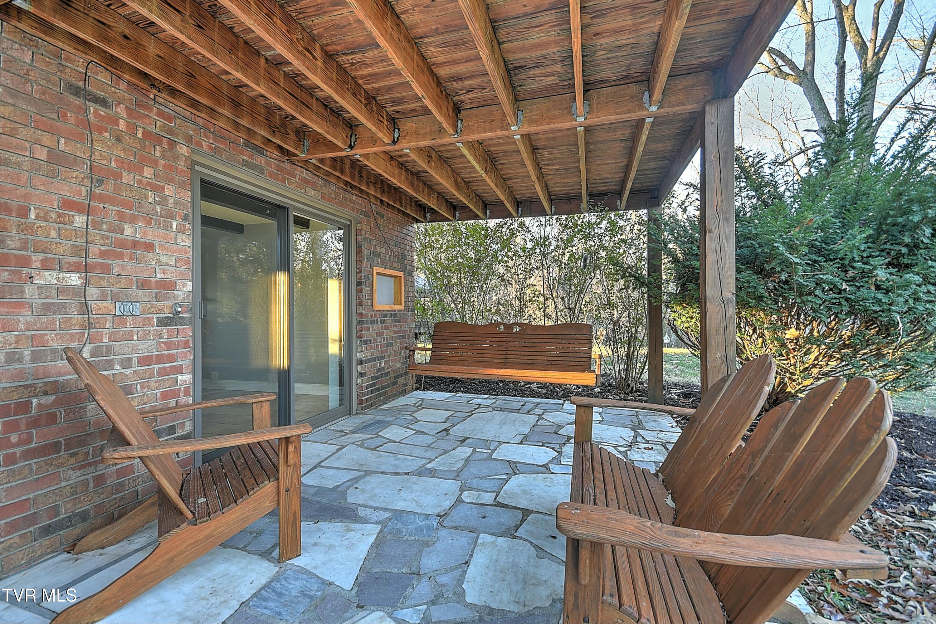 203 Windmere Place