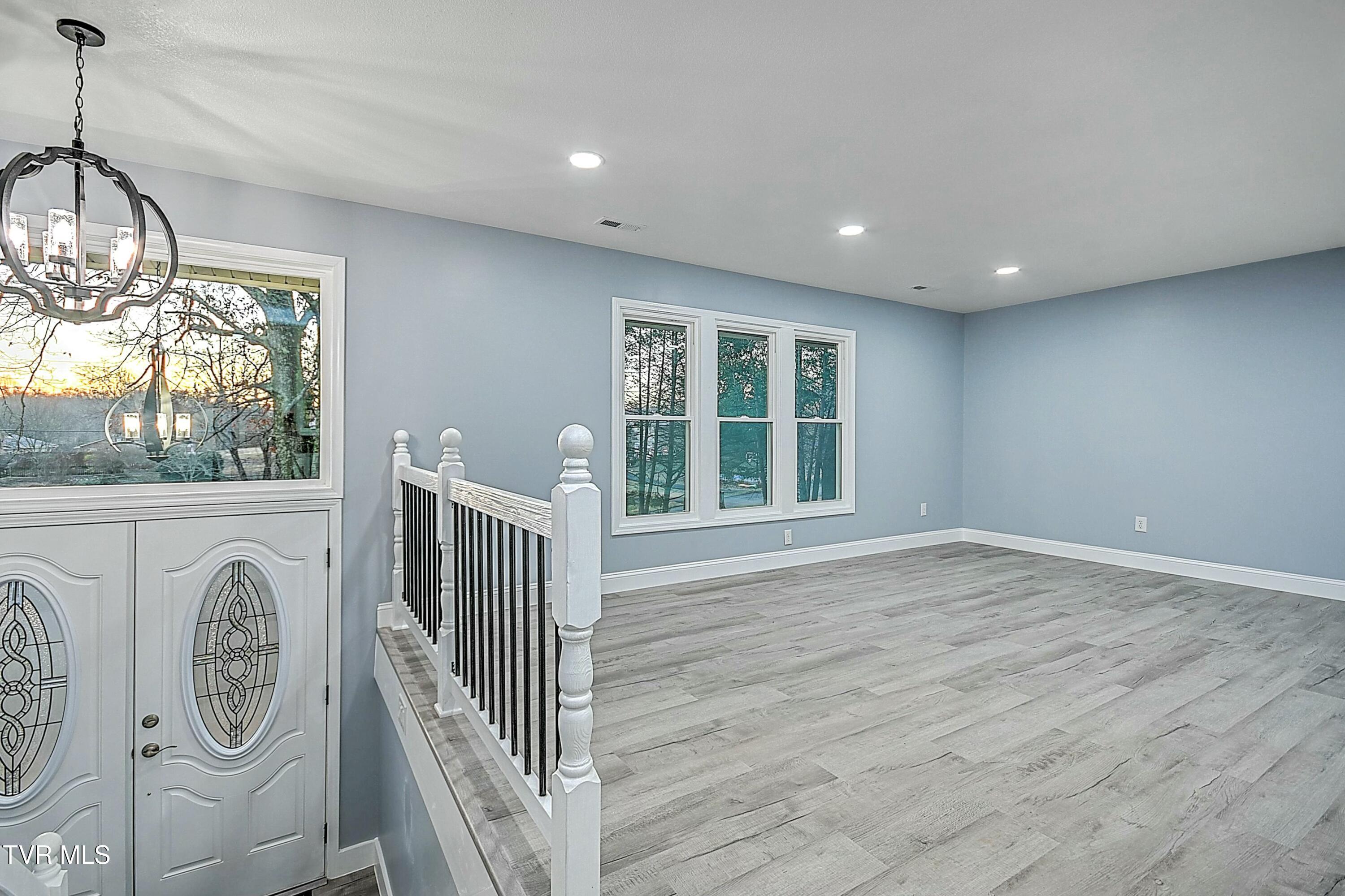 203 Windmere Place