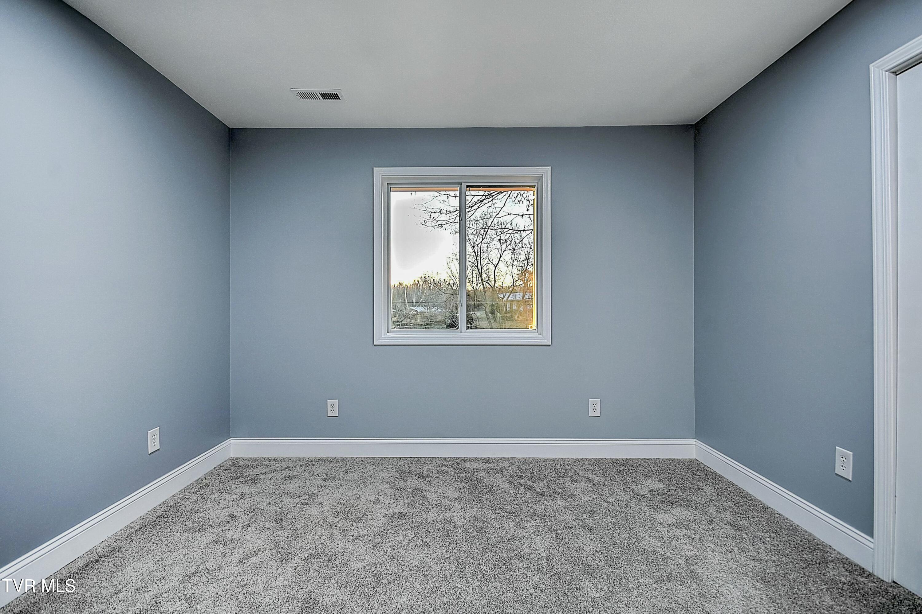 203 Windmere Place
