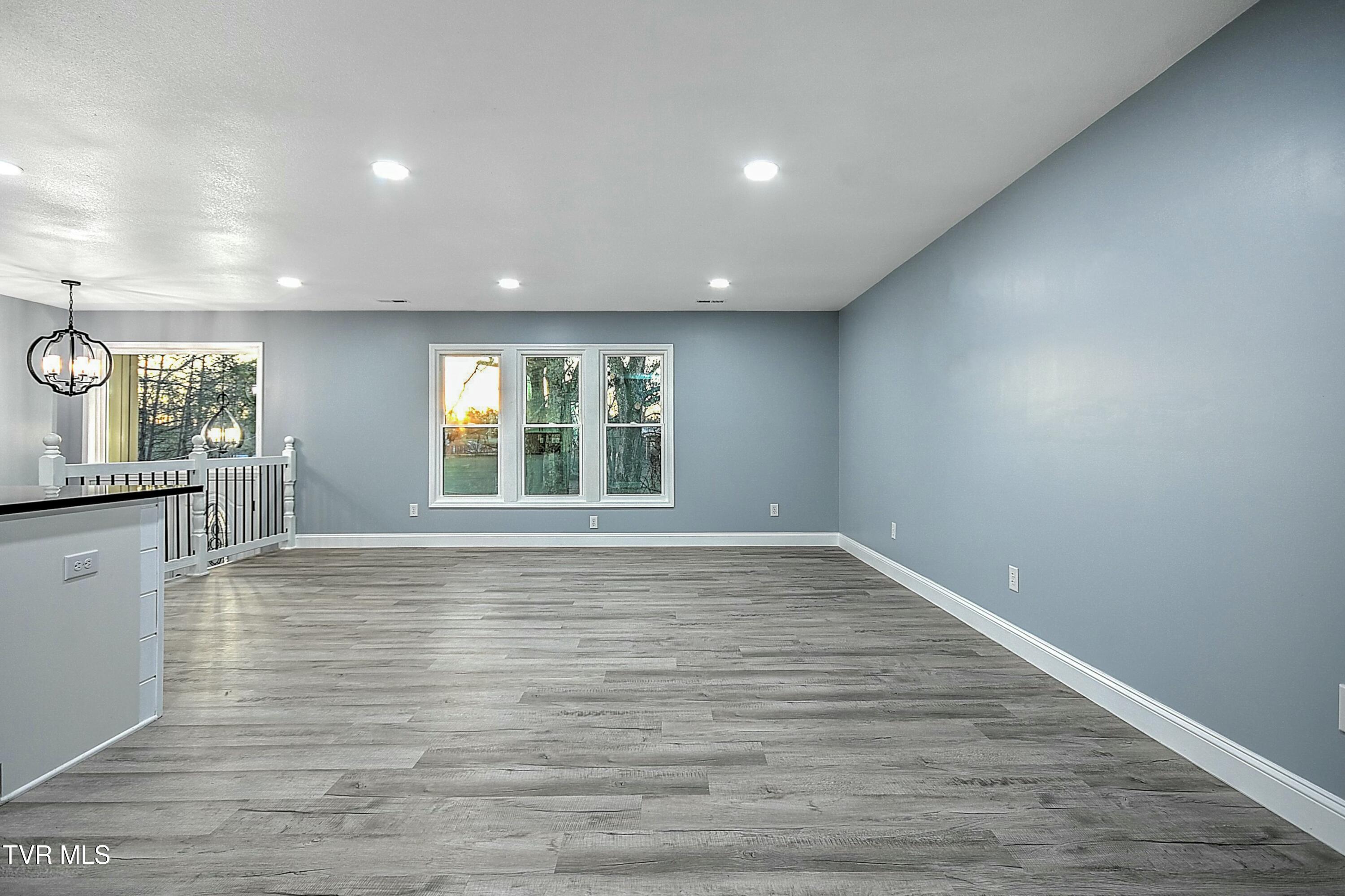 203 Windmere Place