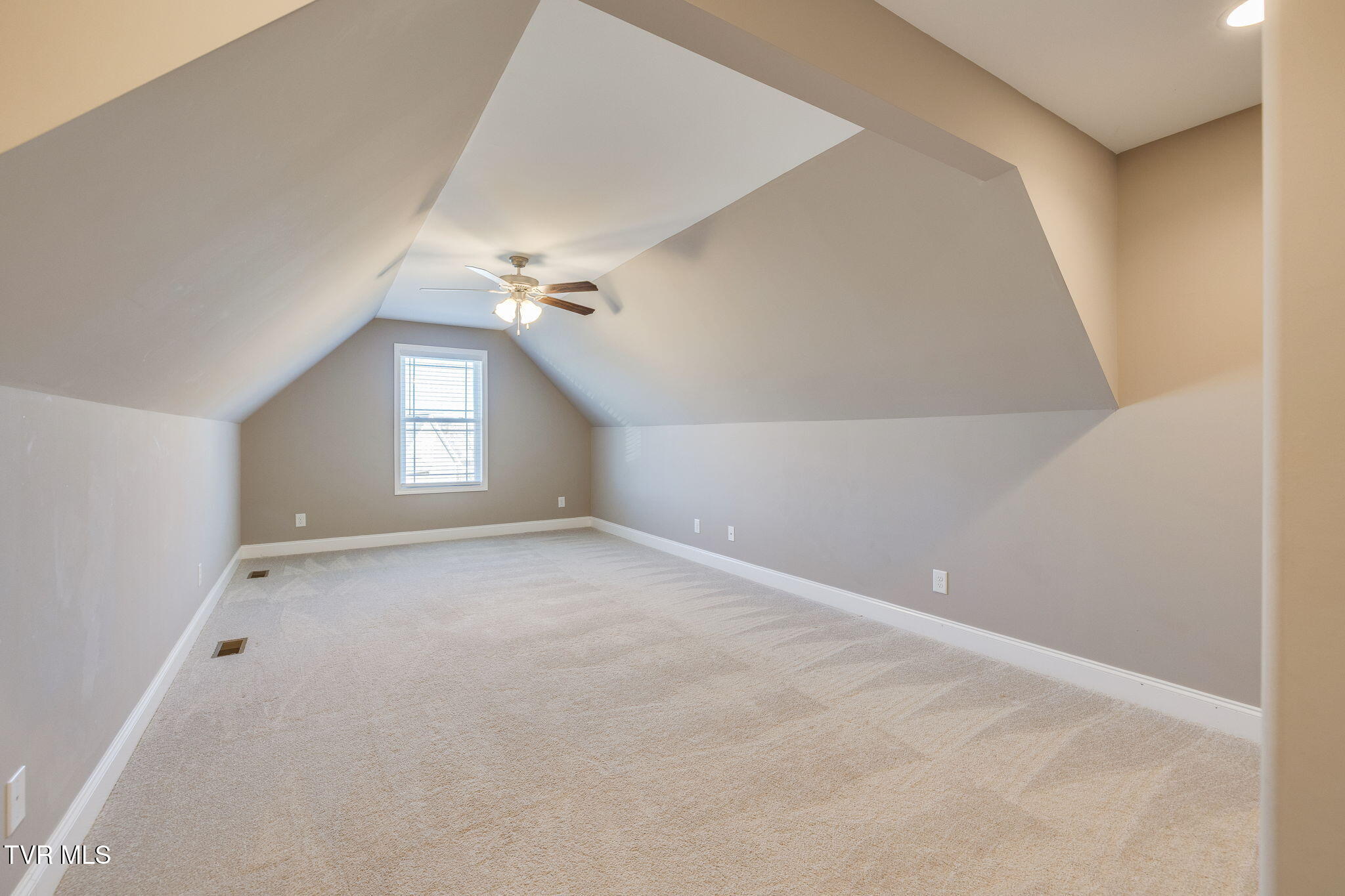 3144 London Road