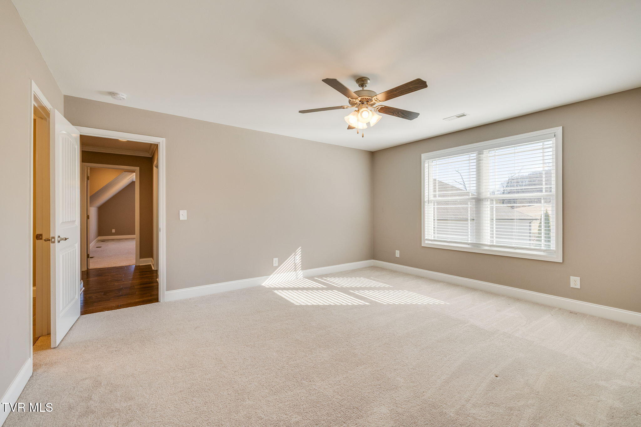 3144 London Road