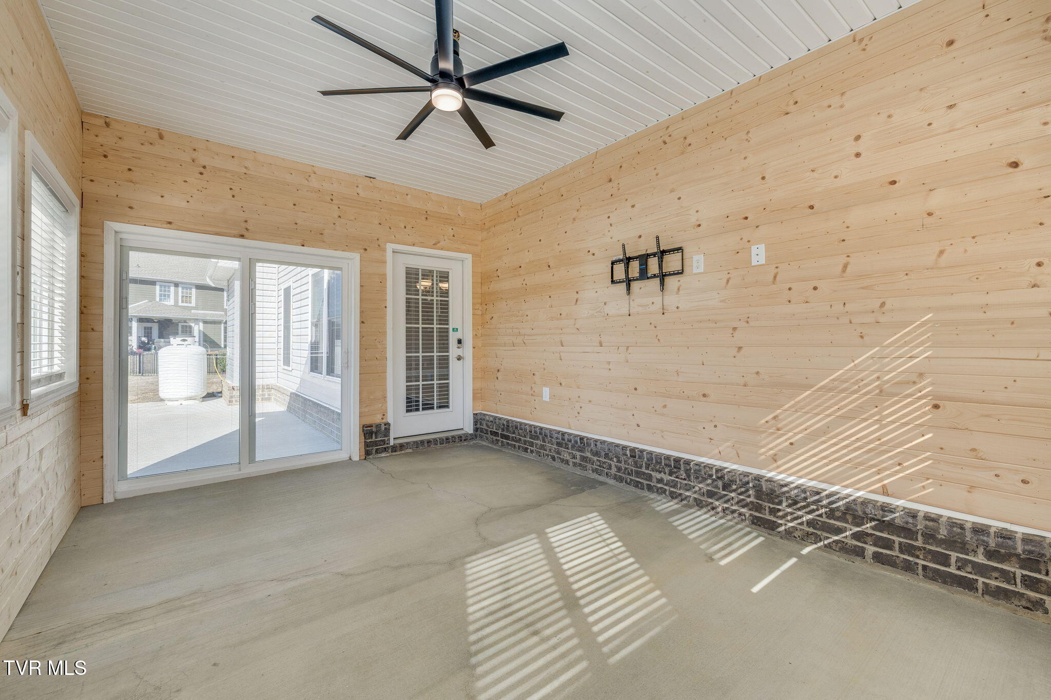 3144 London Road