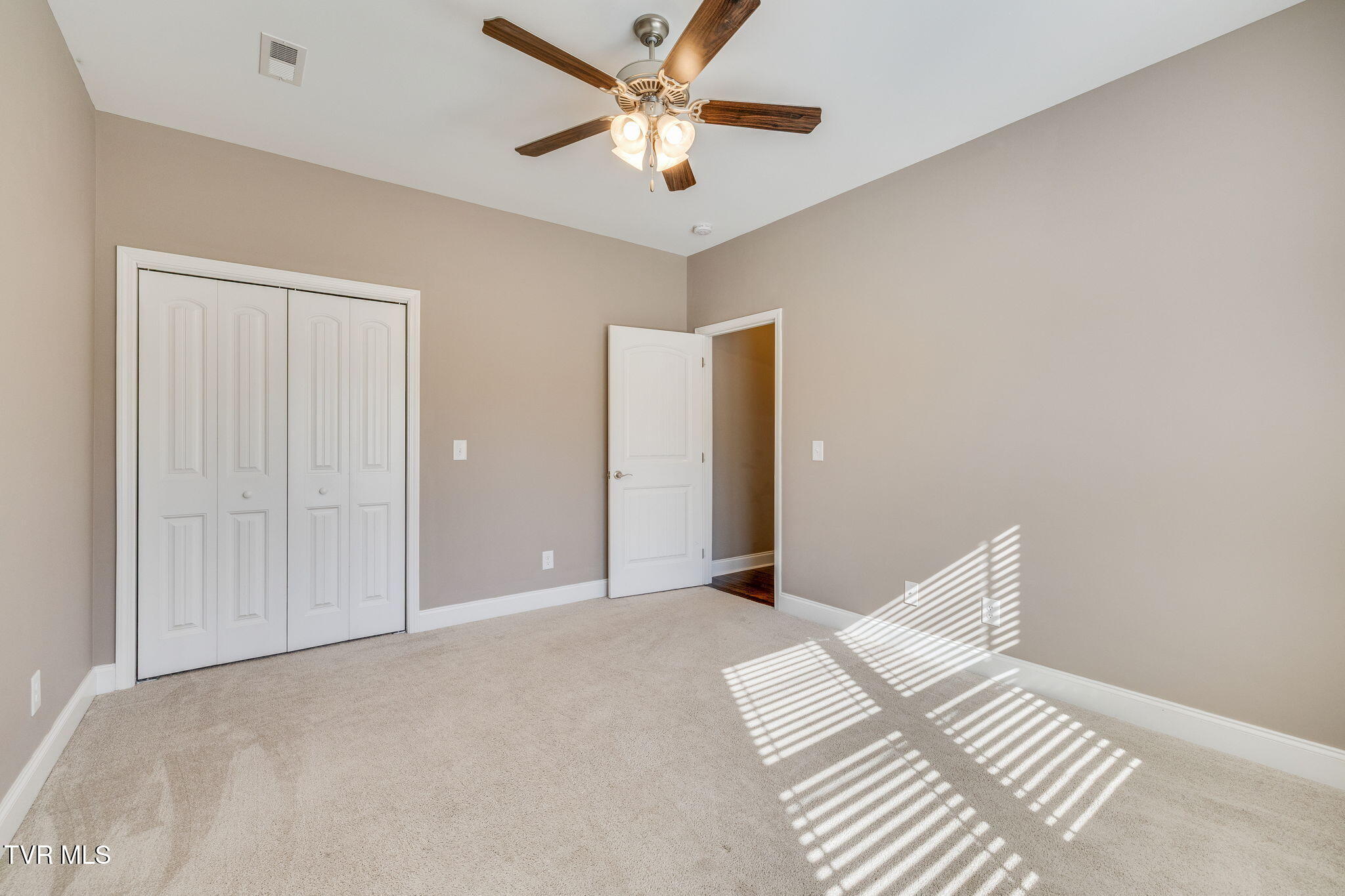 3144 London Road