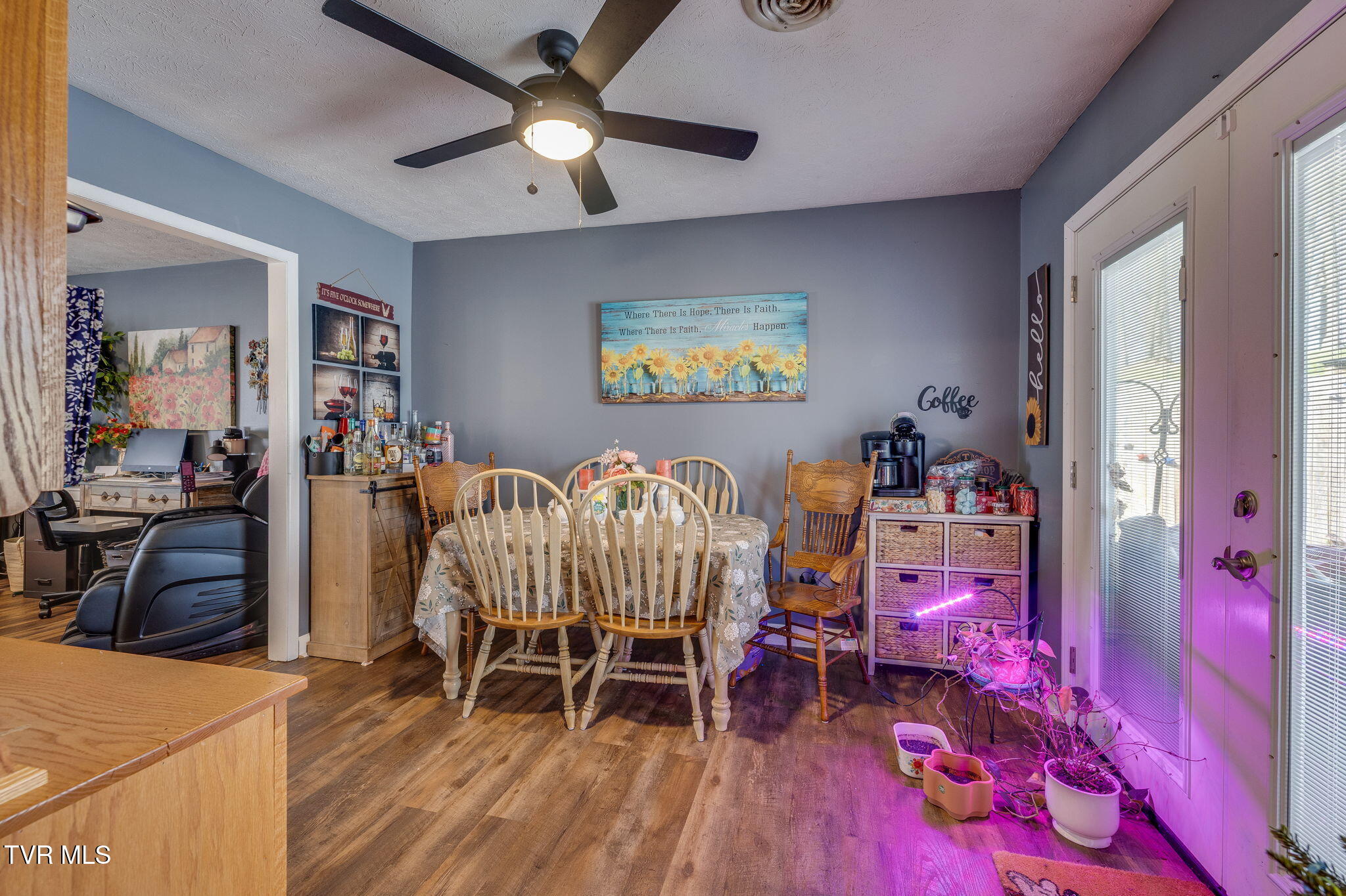 128 Manchester Place