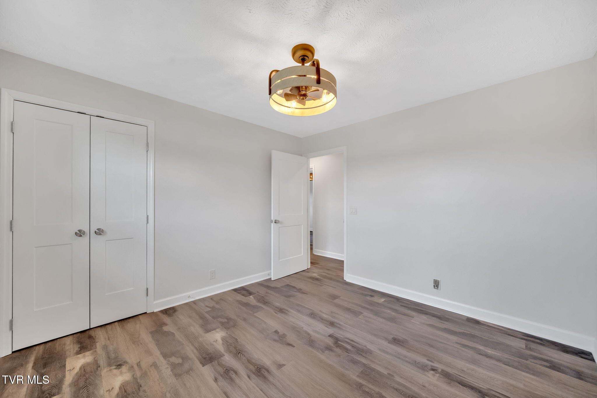 640 Foothills Road