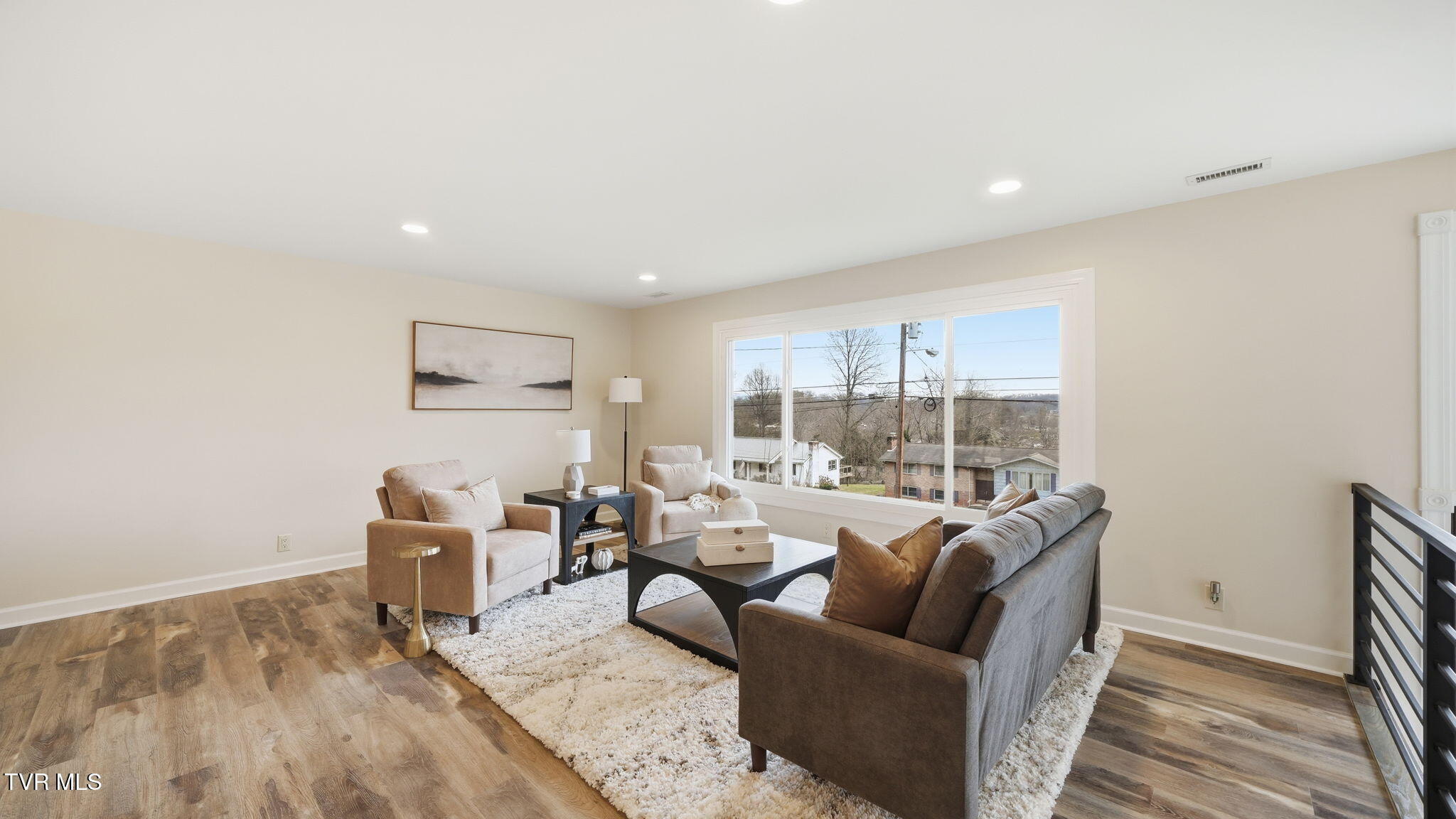 640 Foothills Road