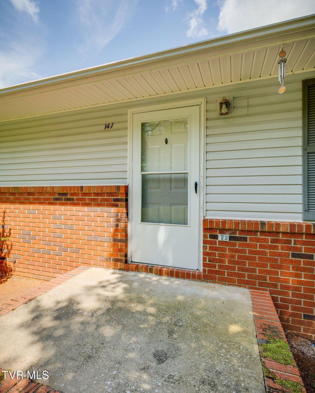 147 Blaine Avenue