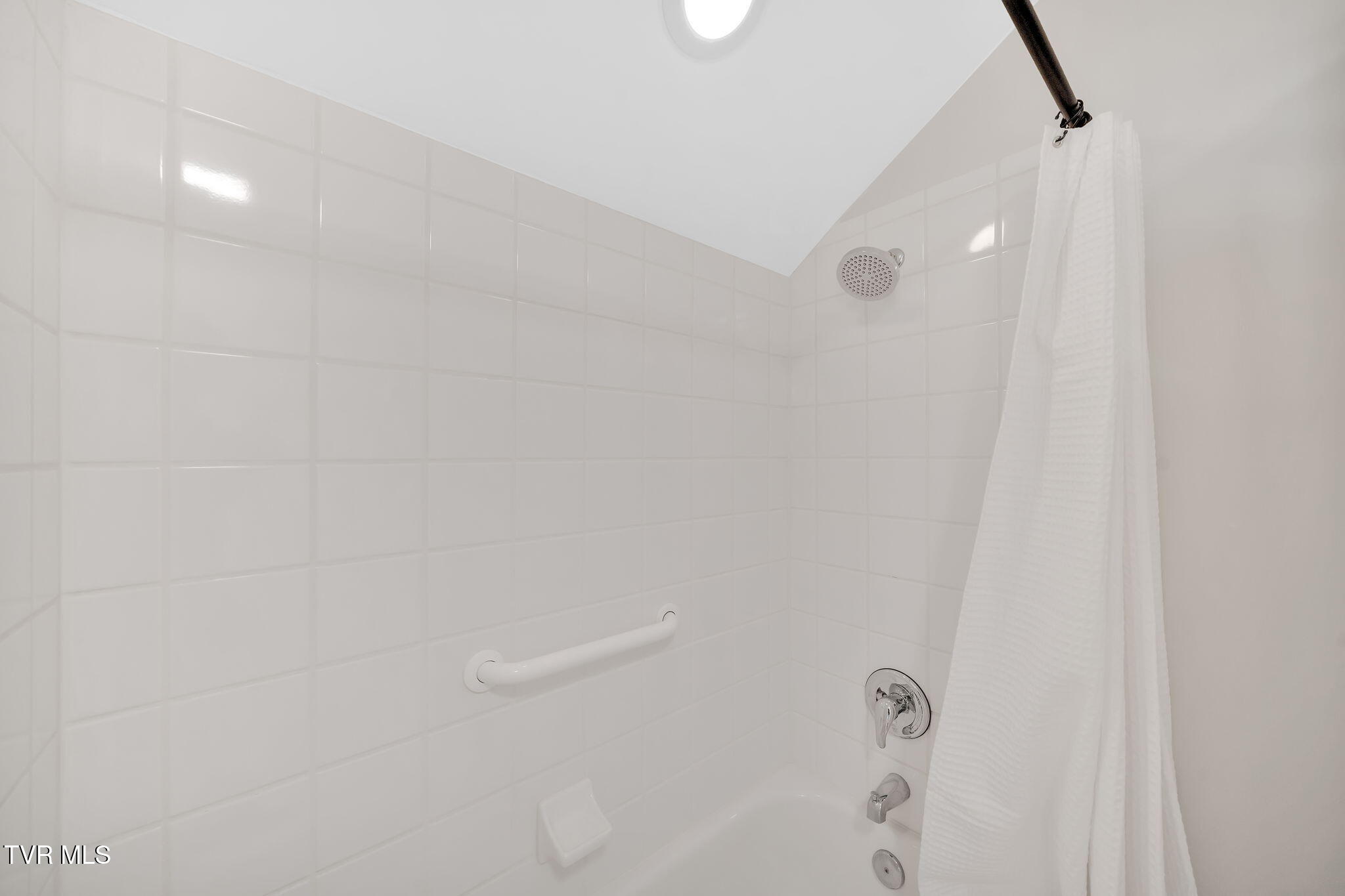 223 Avonlea Place