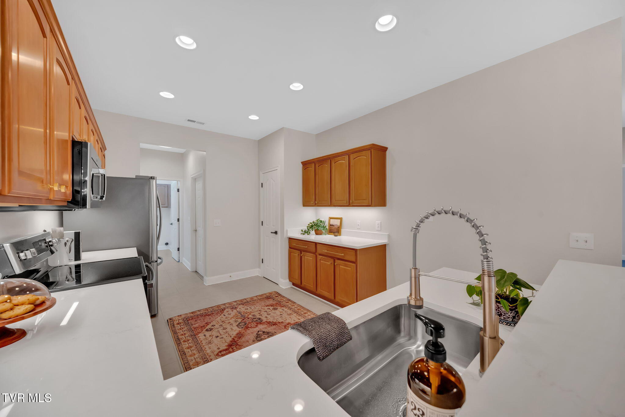 223 Avonlea Place