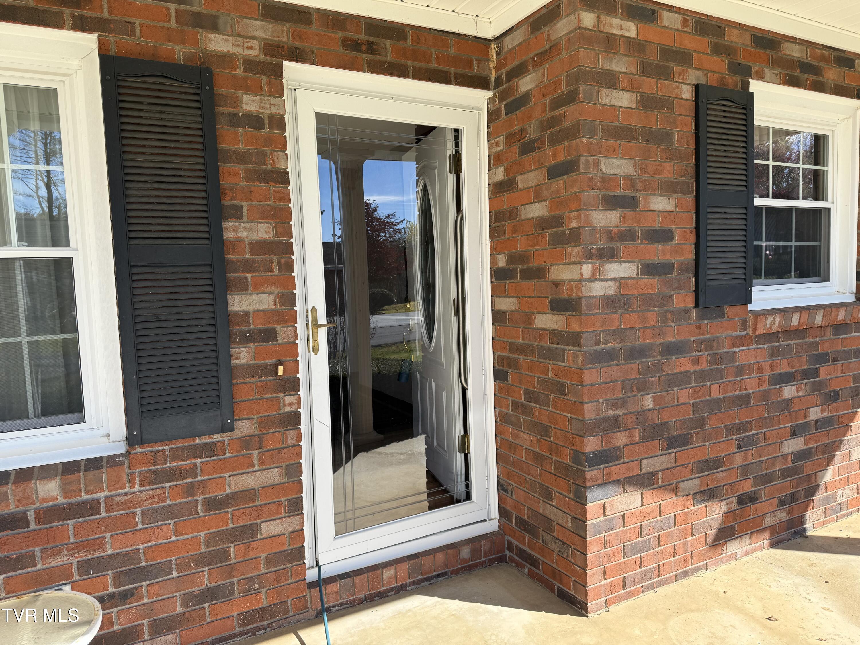121 Clark Drive