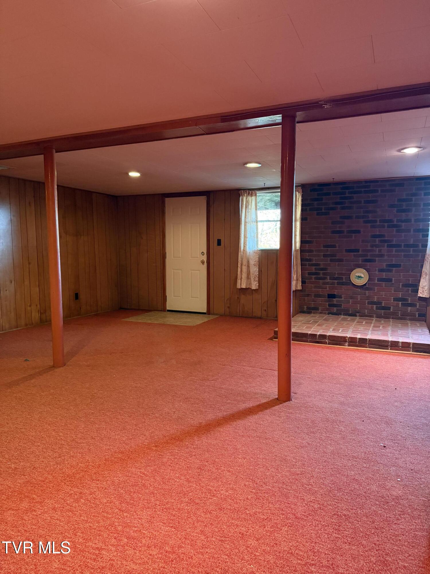121 Clark Drive