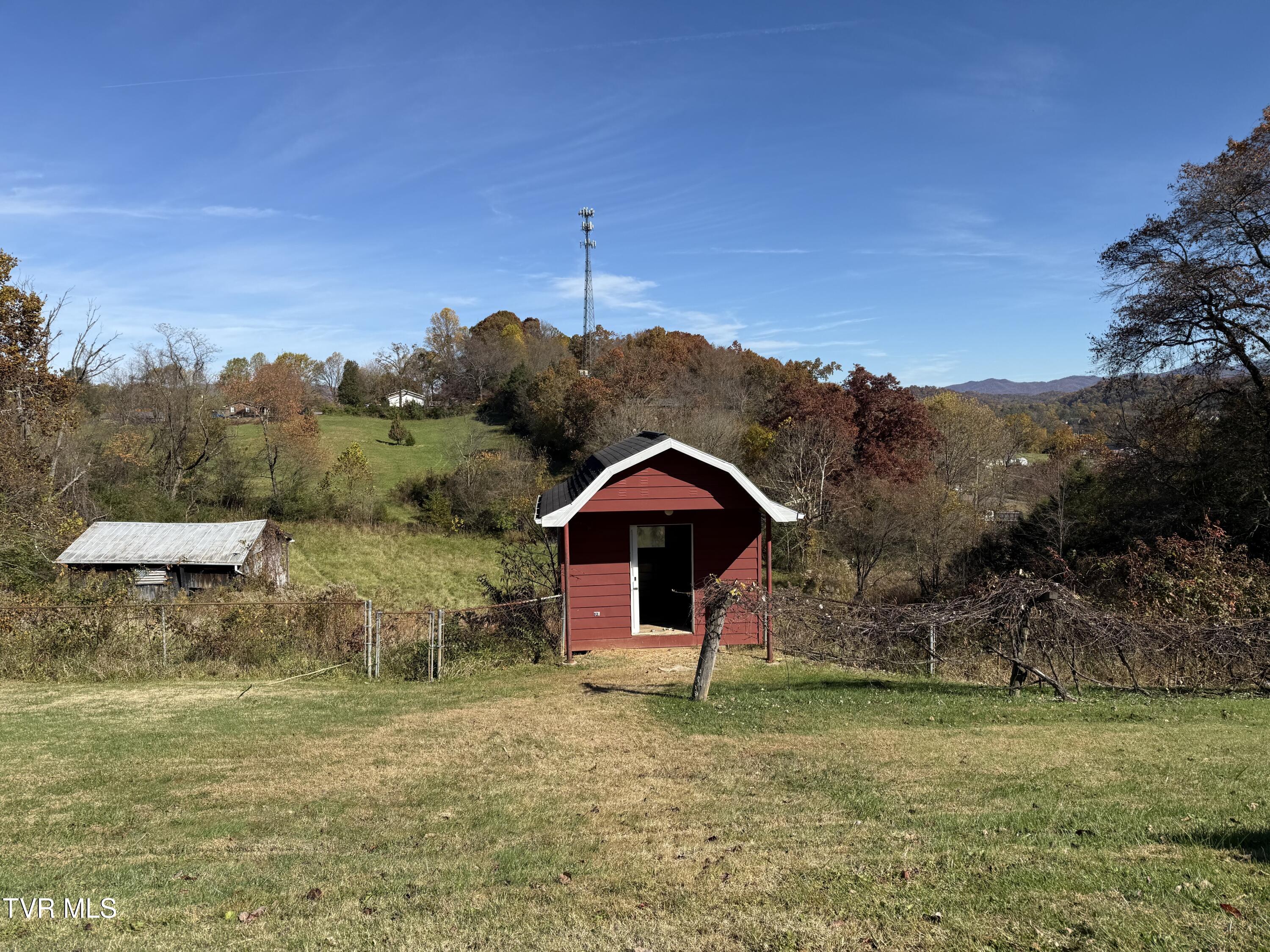 121 Clark Drive