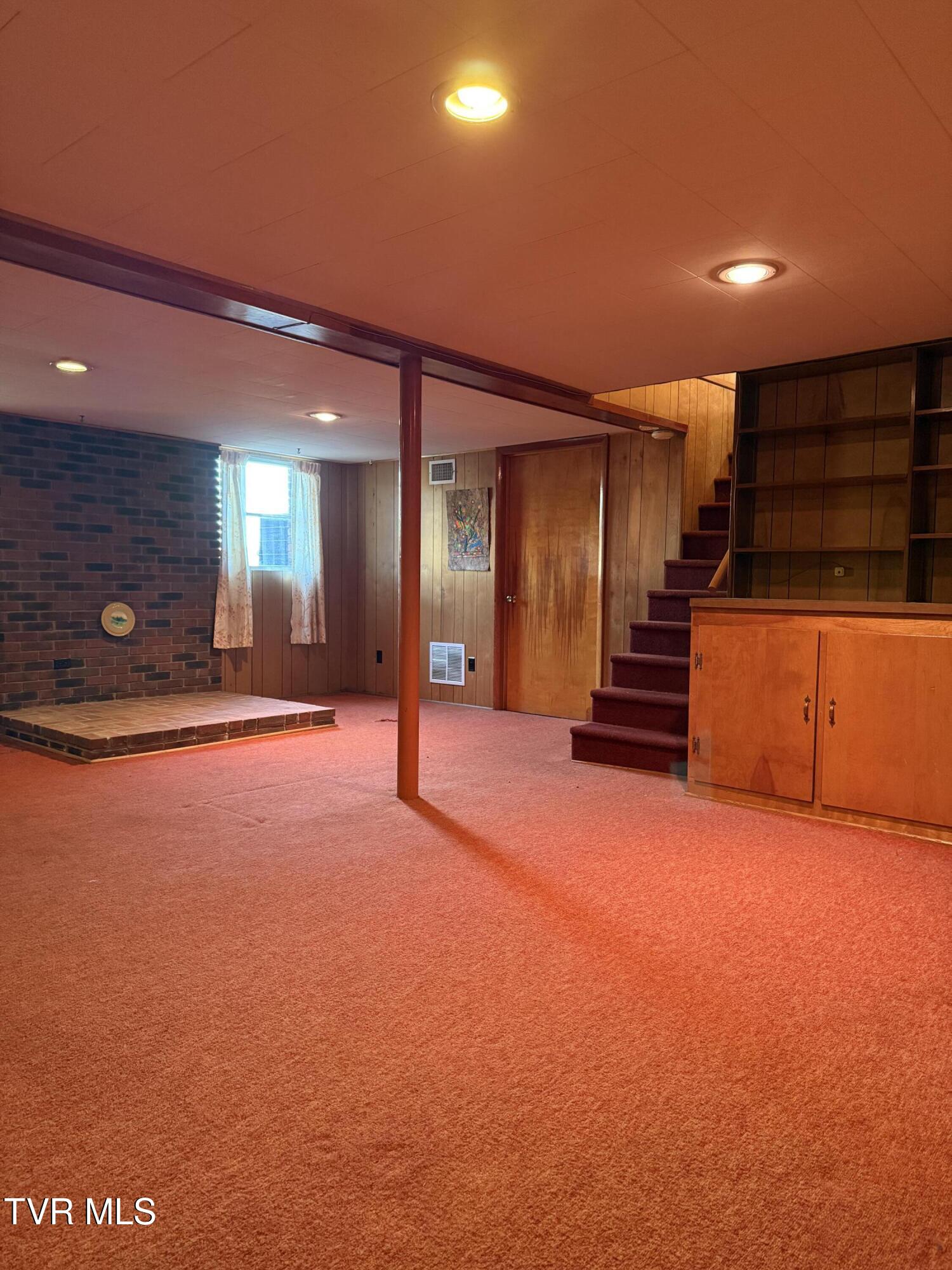 121 Clark Drive