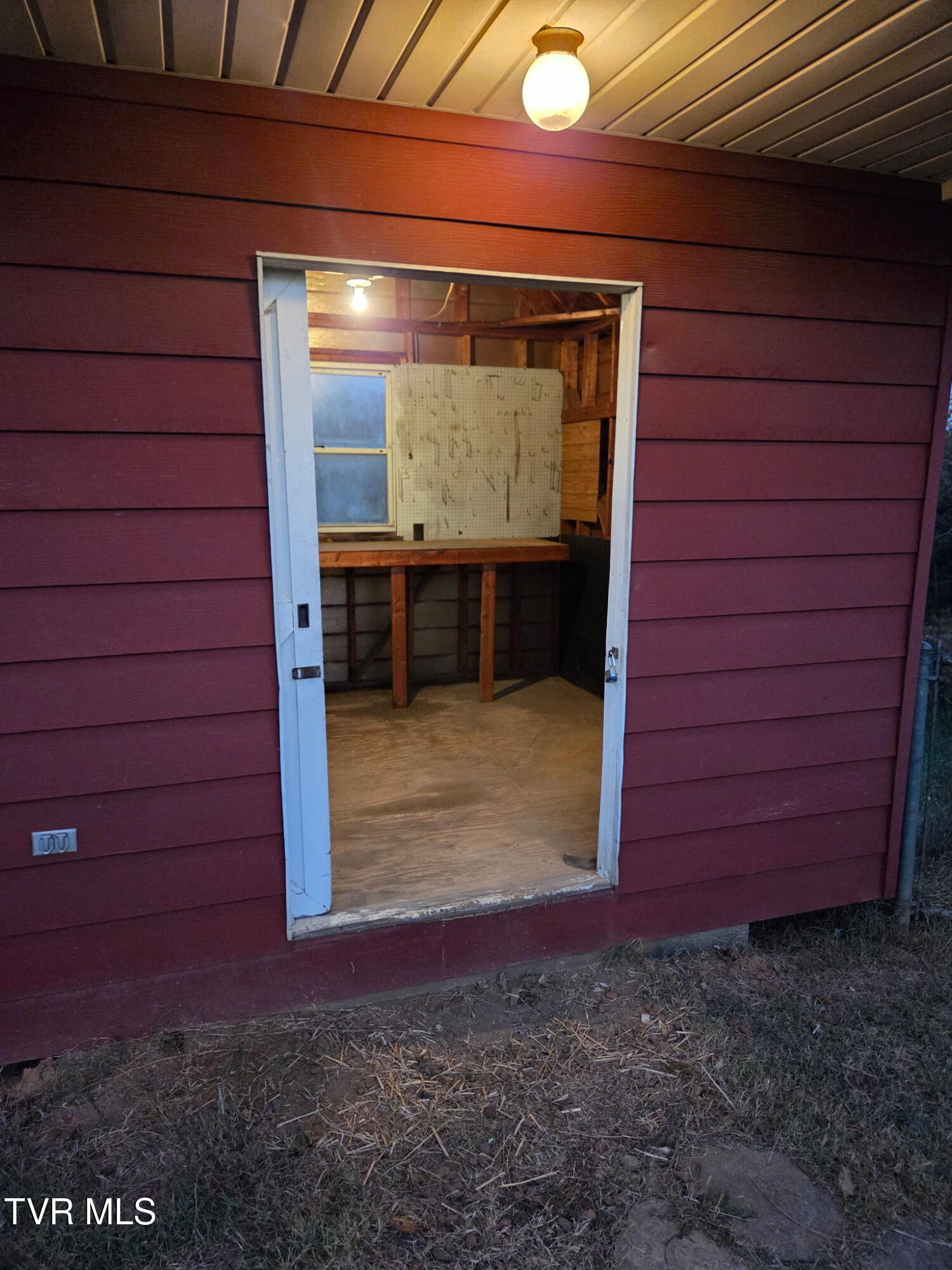 121 Clark Drive