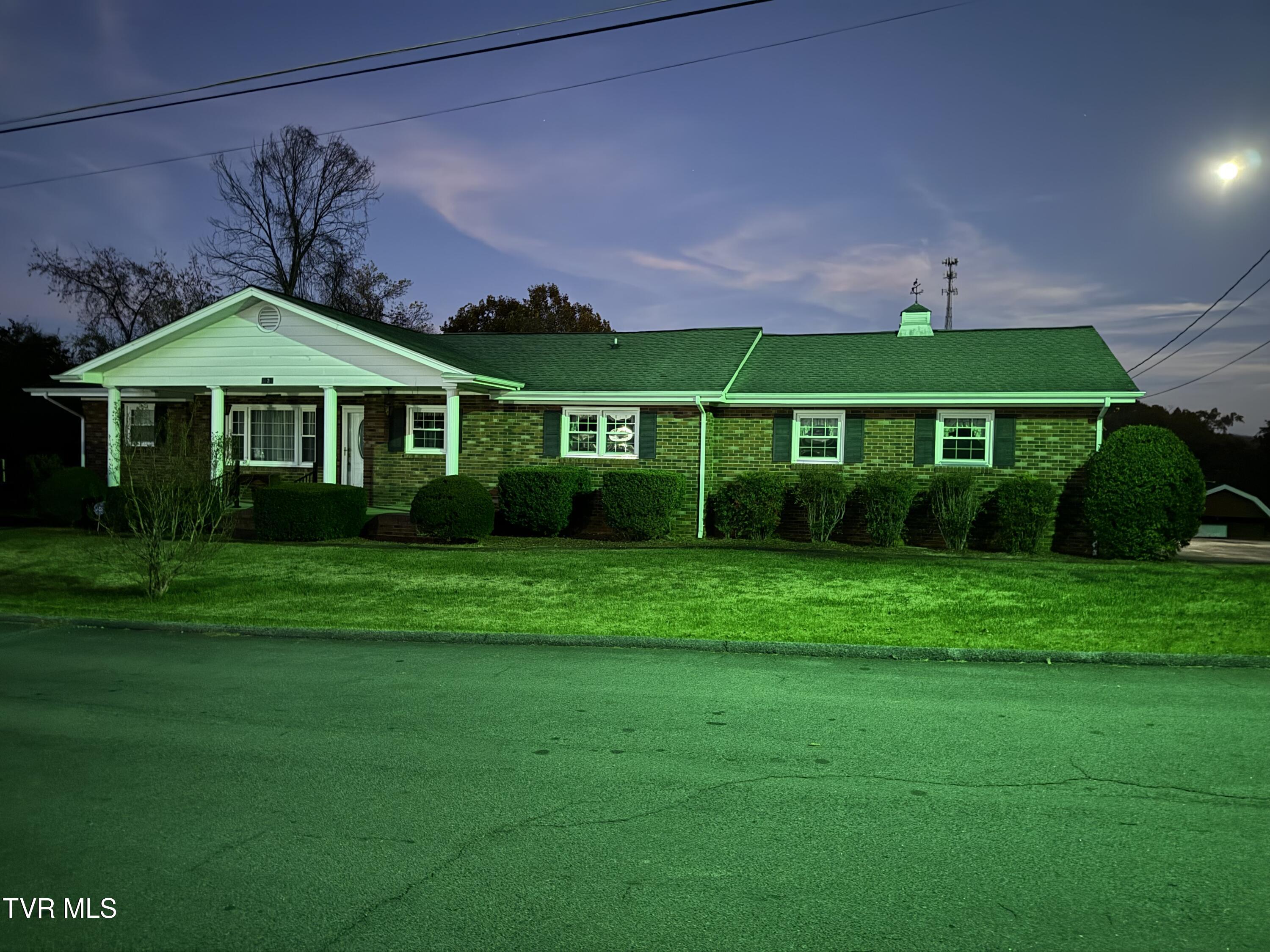 121 Clark Drive