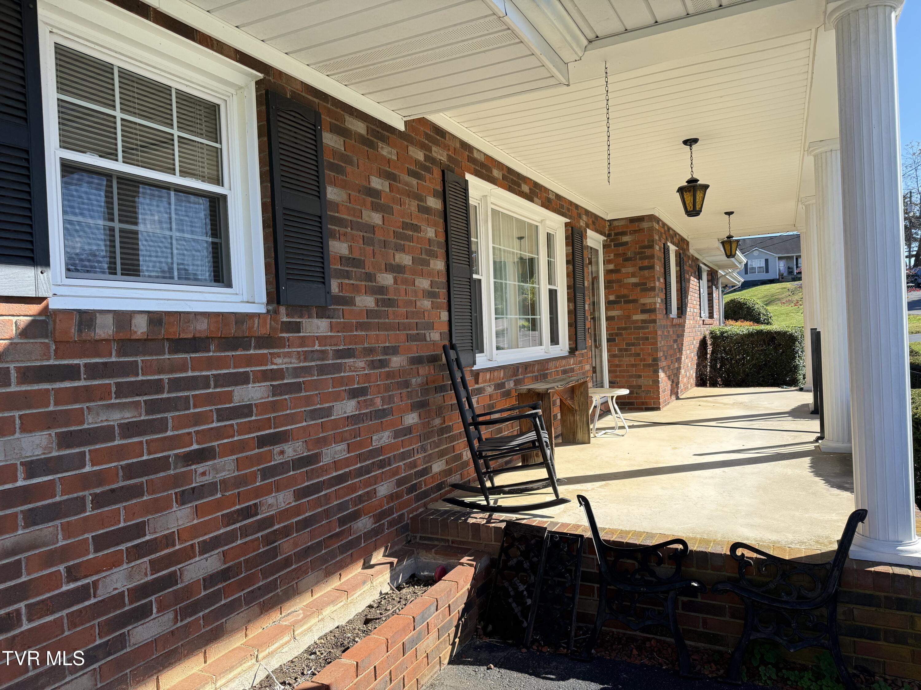 121 Clark Drive