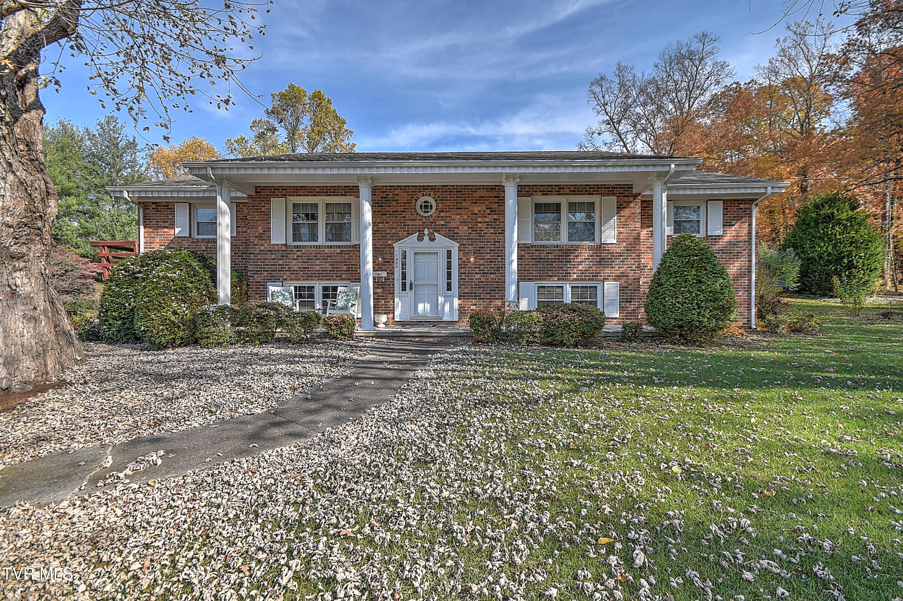 1900 Northwood Drive