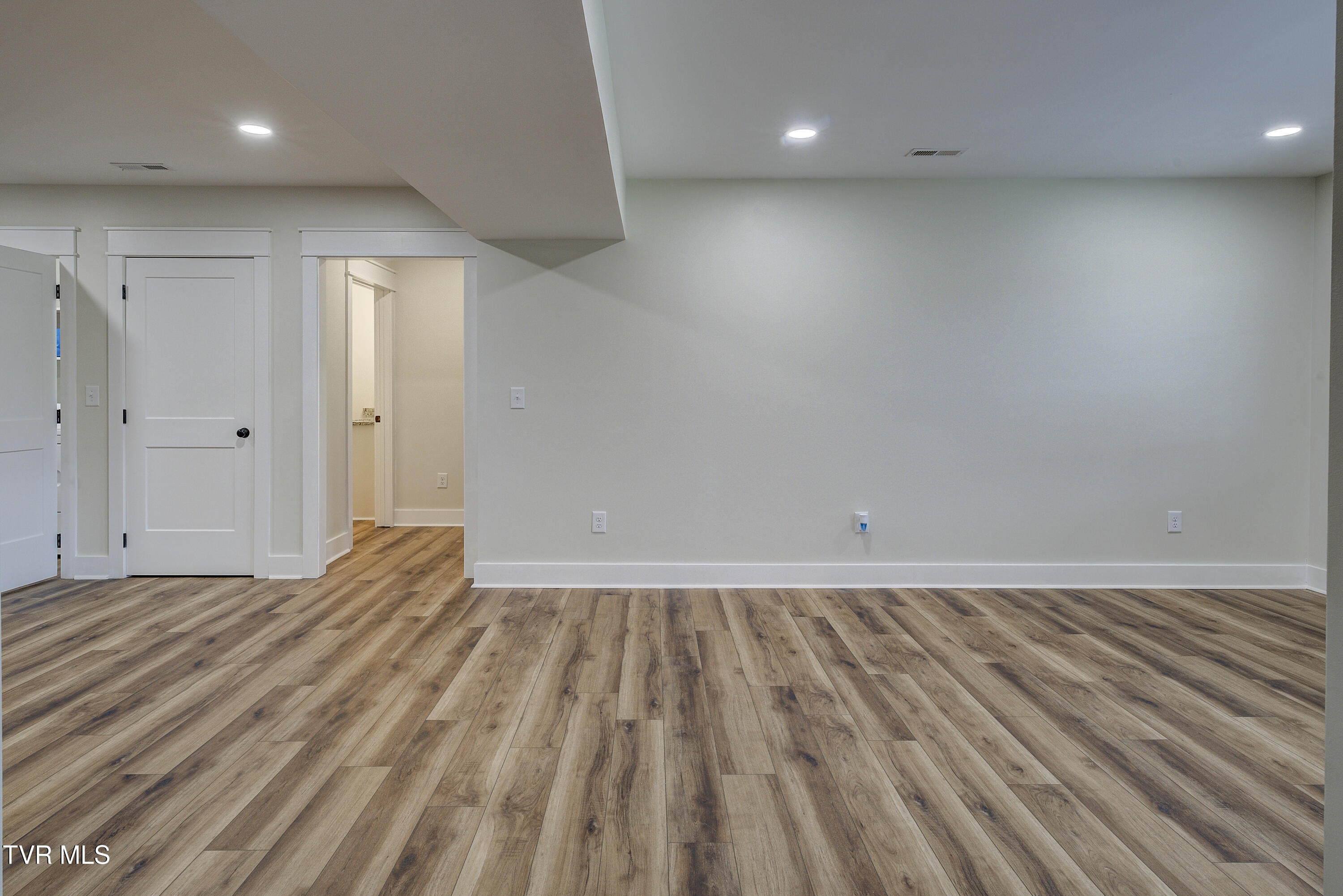 674 Old Embreeville Road