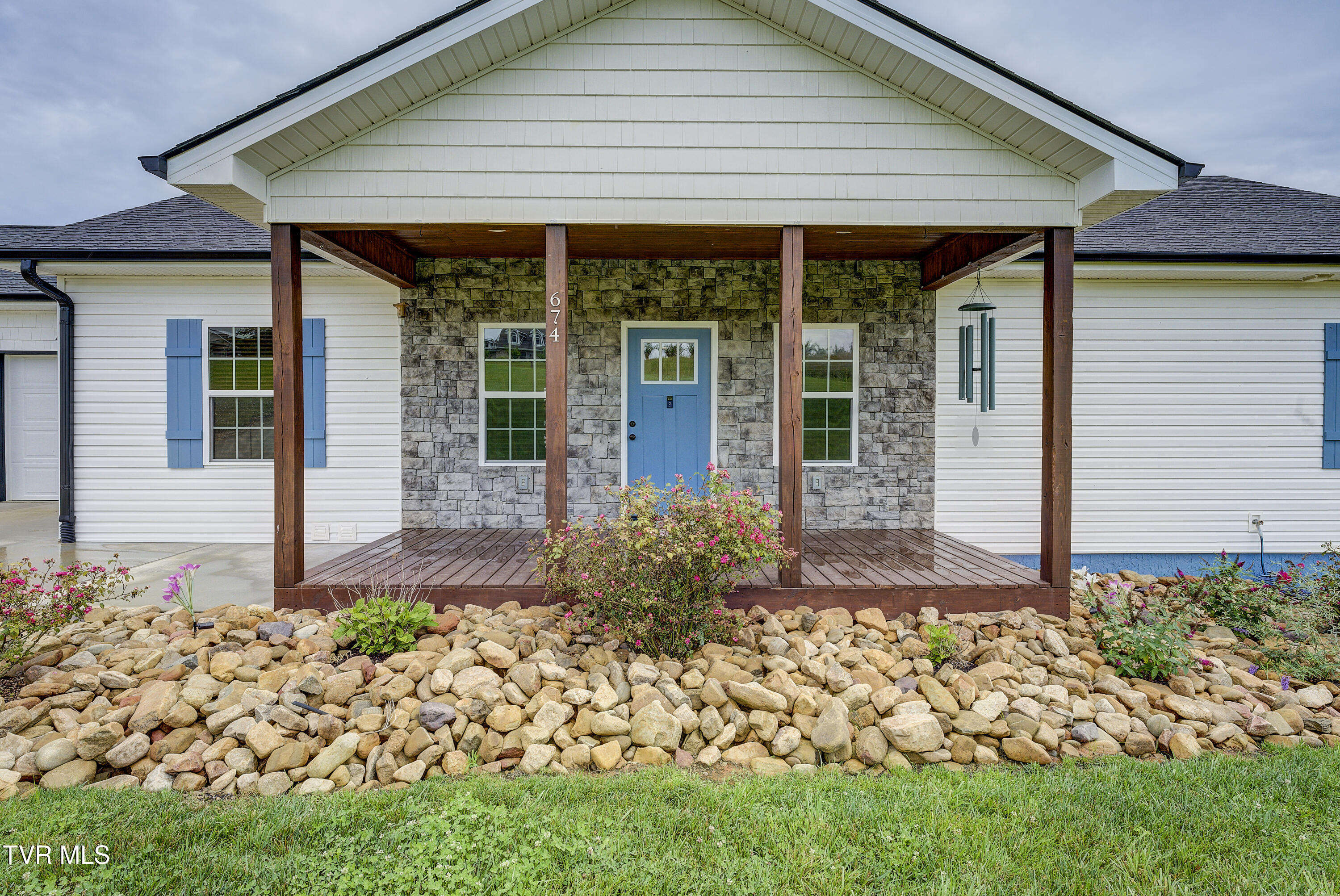 674 Old Embreeville Road