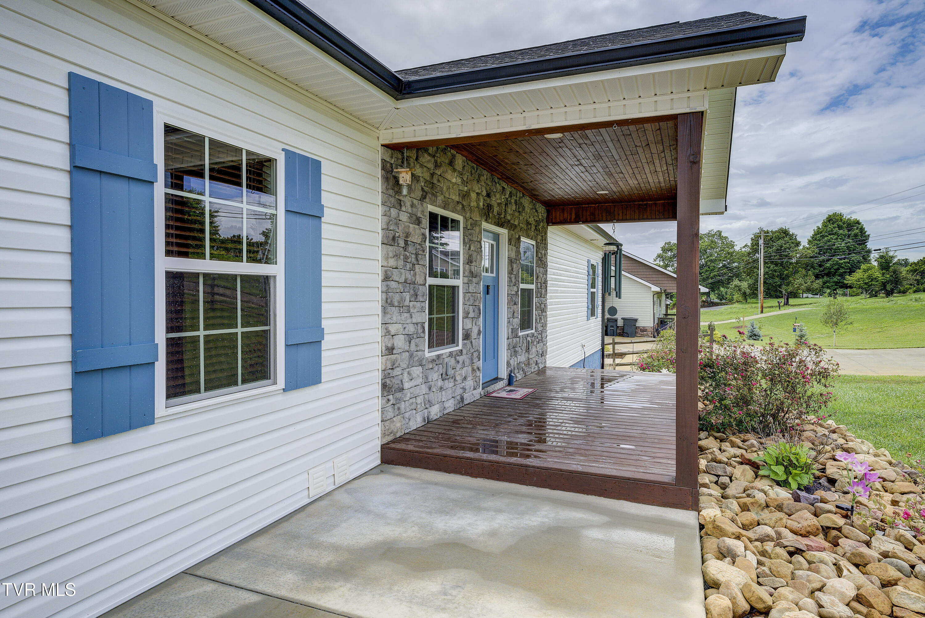 674 Old Embreeville Road