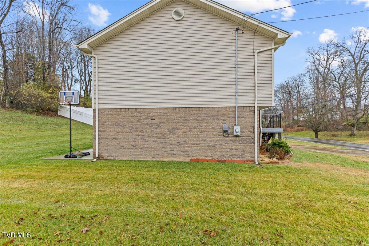 124 Grove Drive