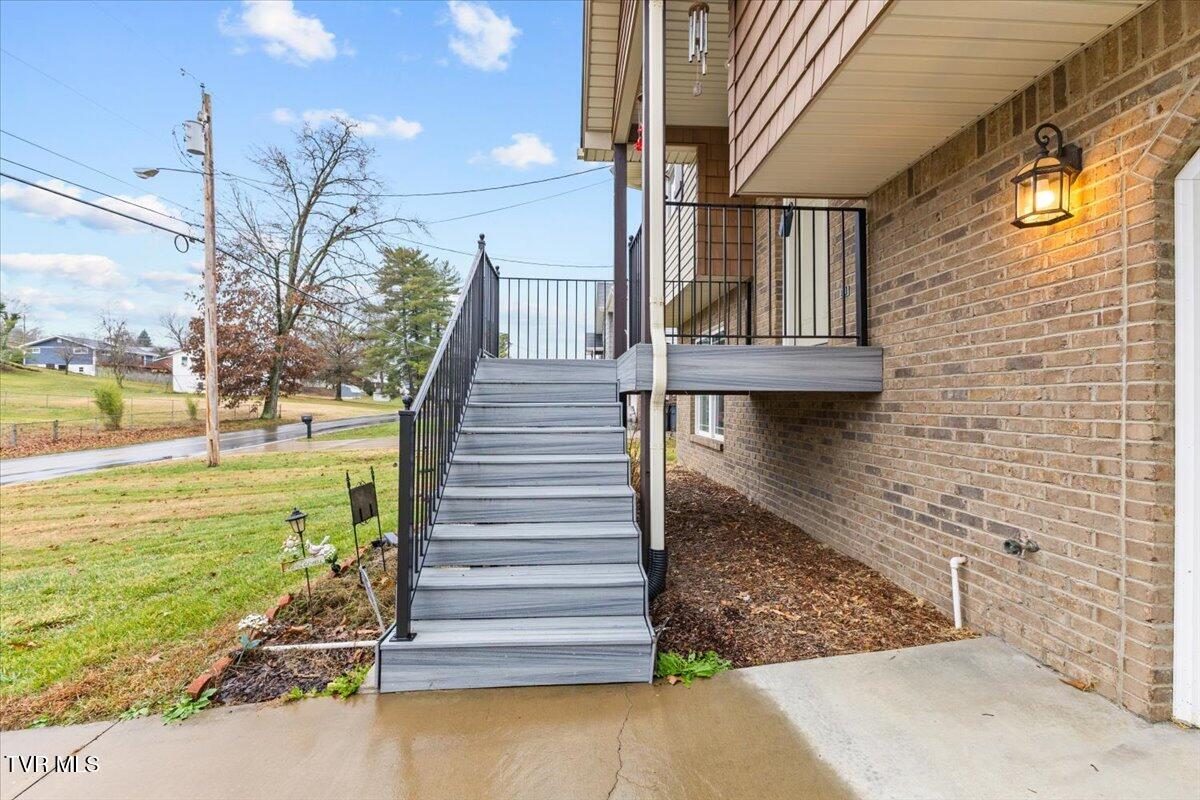 124 Grove Drive