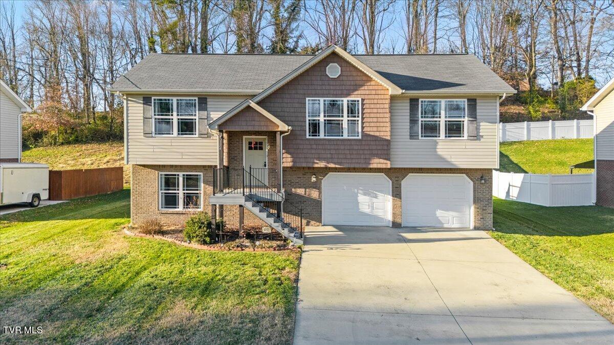 124 Grove Drive