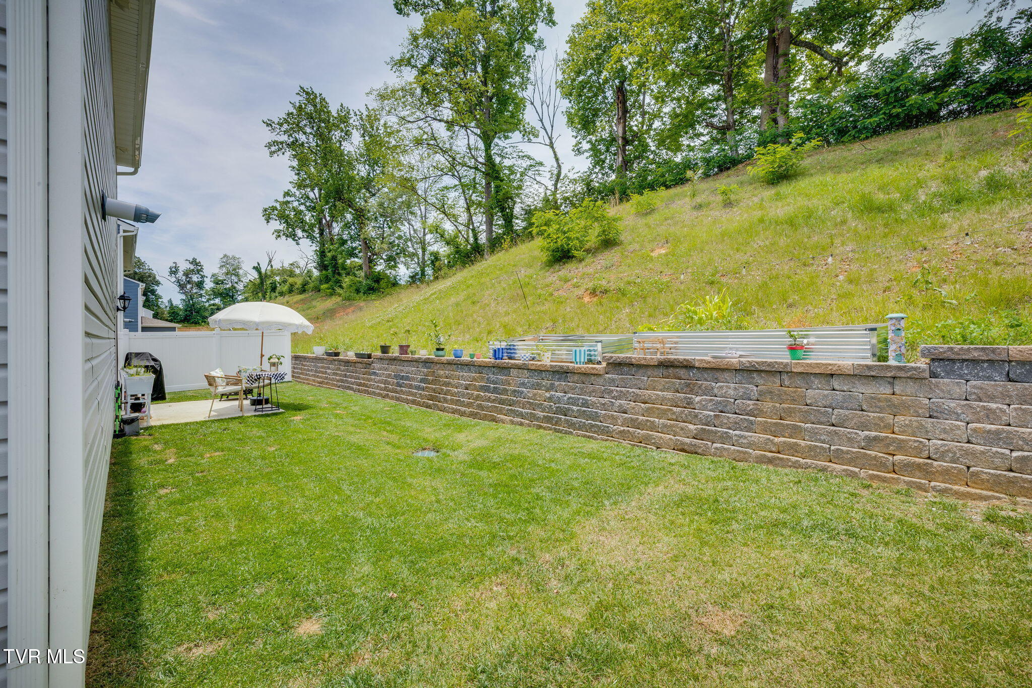 1035 Tomahawk Terrace