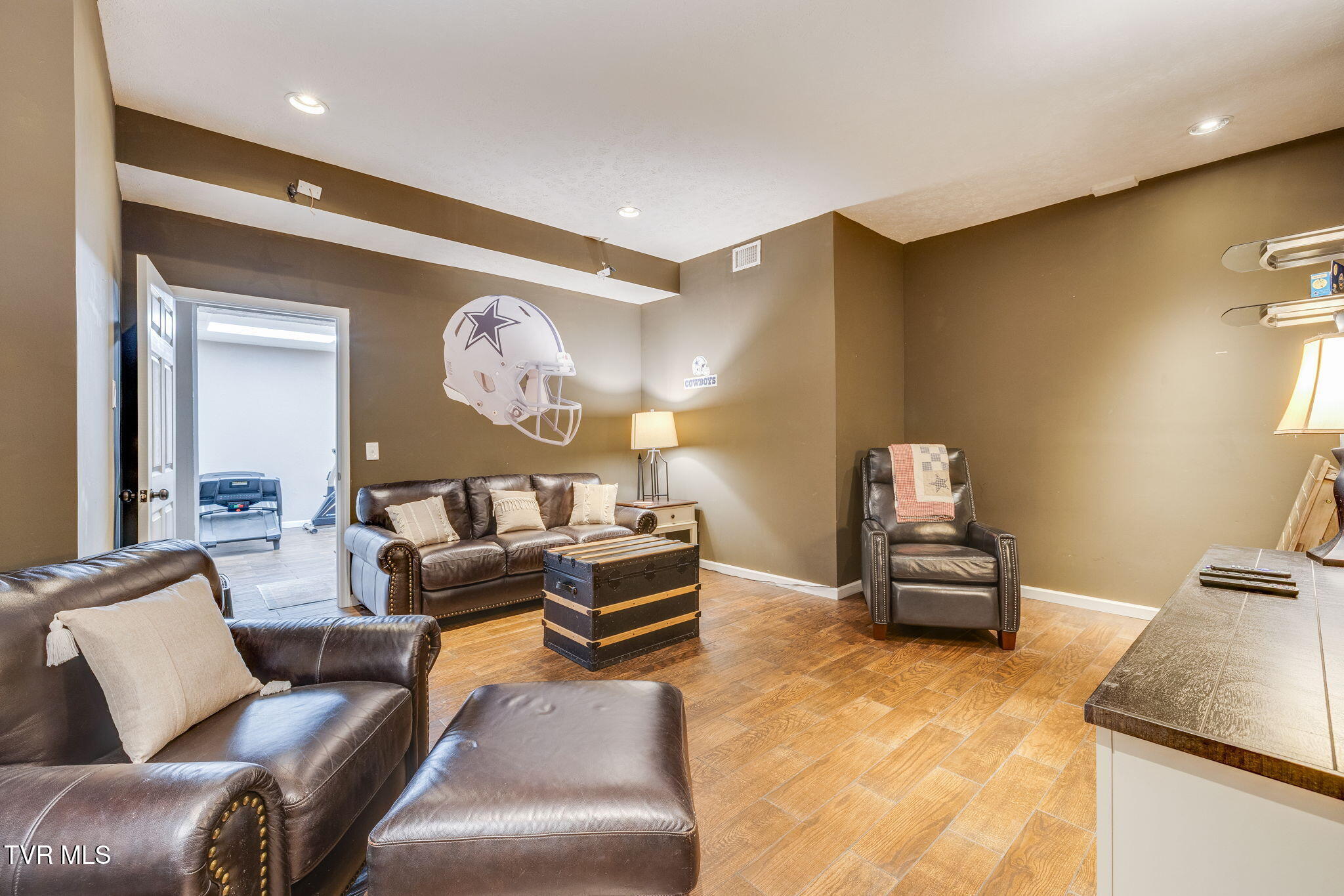 1212 Fiddlers Way