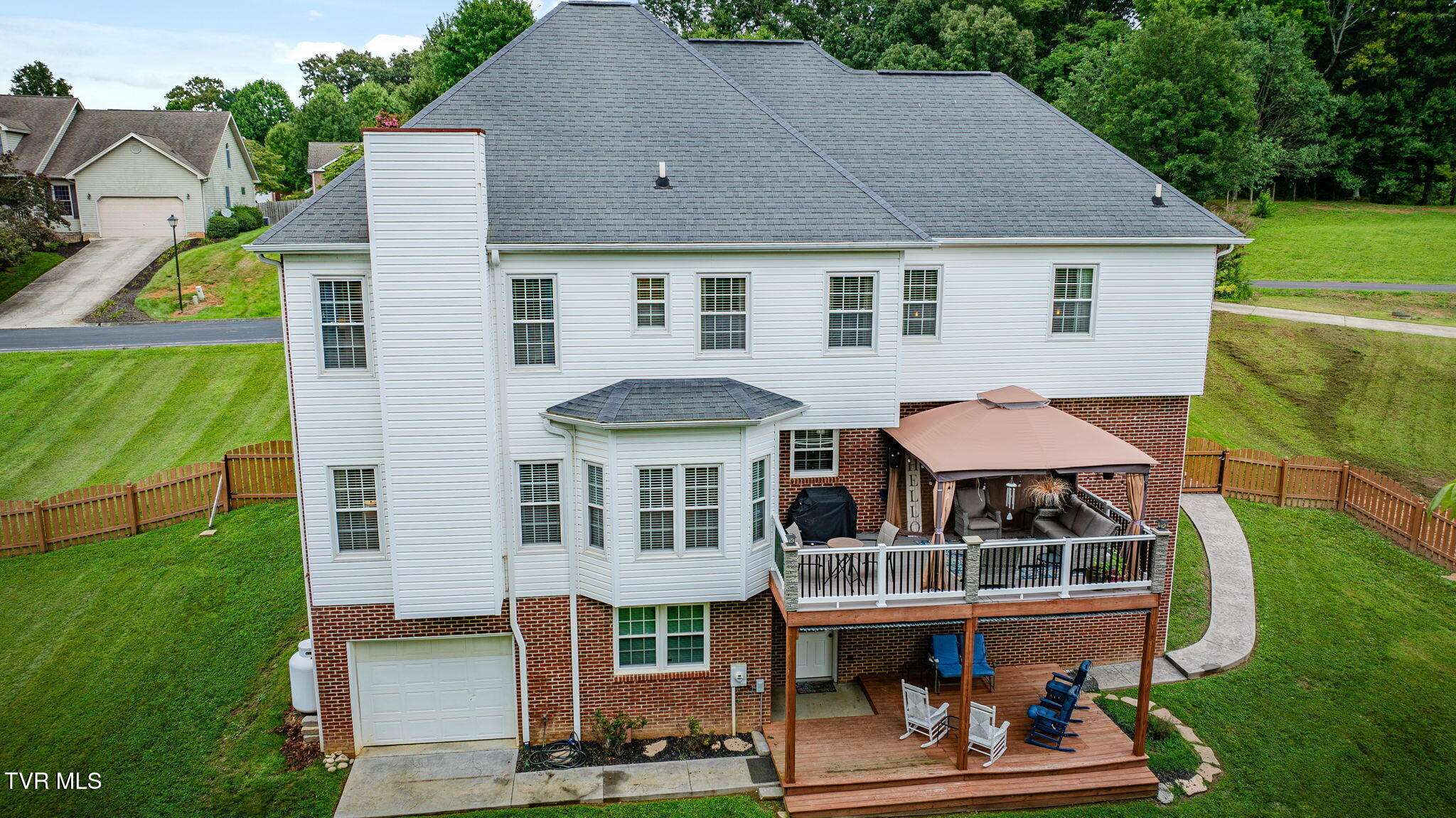 1212 Fiddlers Way