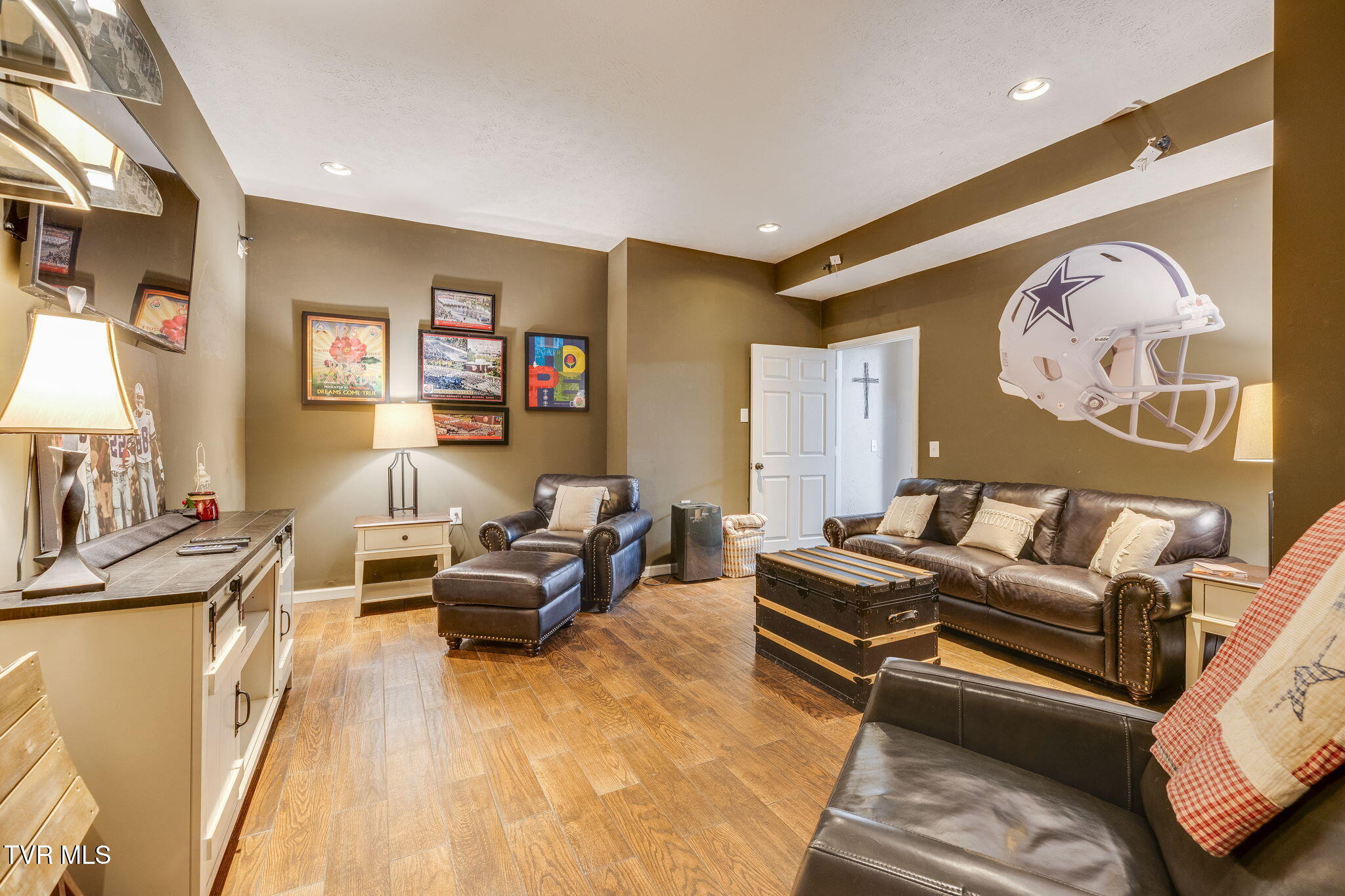 1212 Fiddlers Way