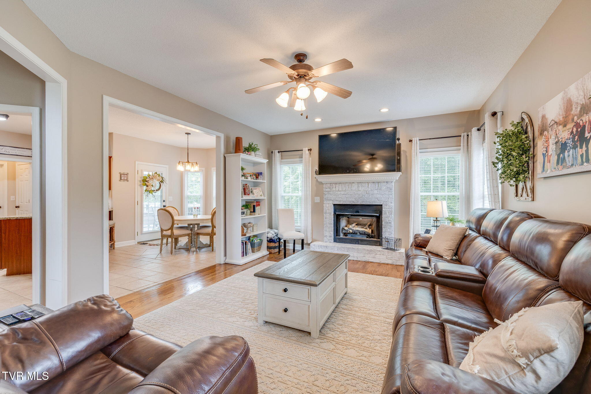 1212 Fiddlers Way