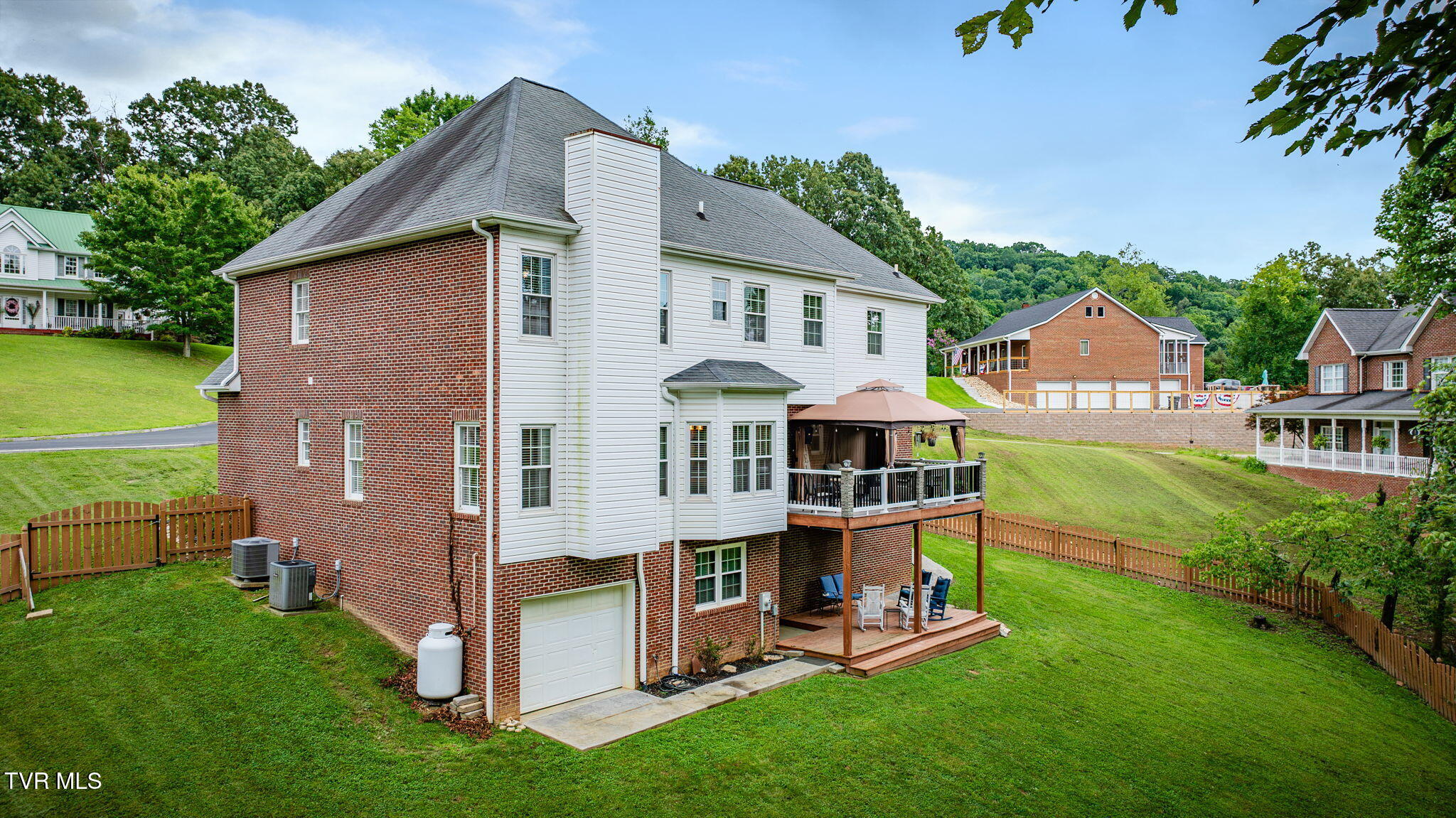1212 Fiddlers Way