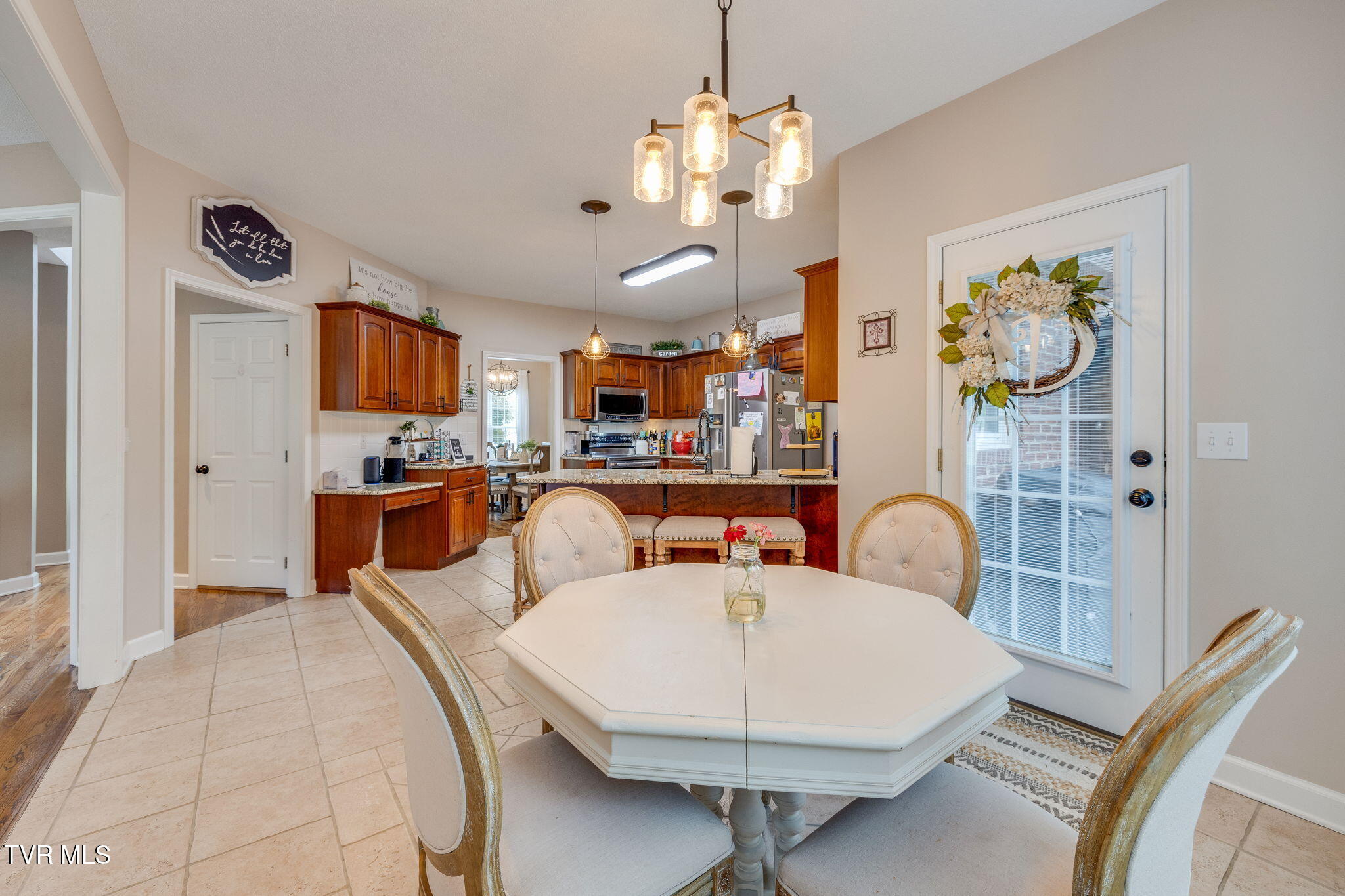 1212 Fiddlers Way