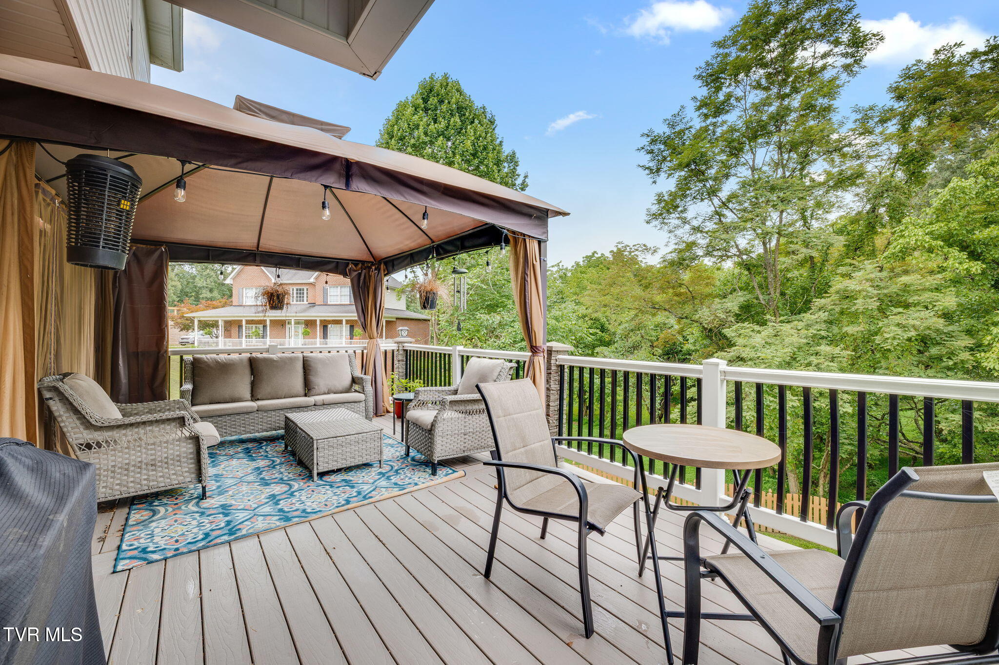 1212 Fiddlers Way